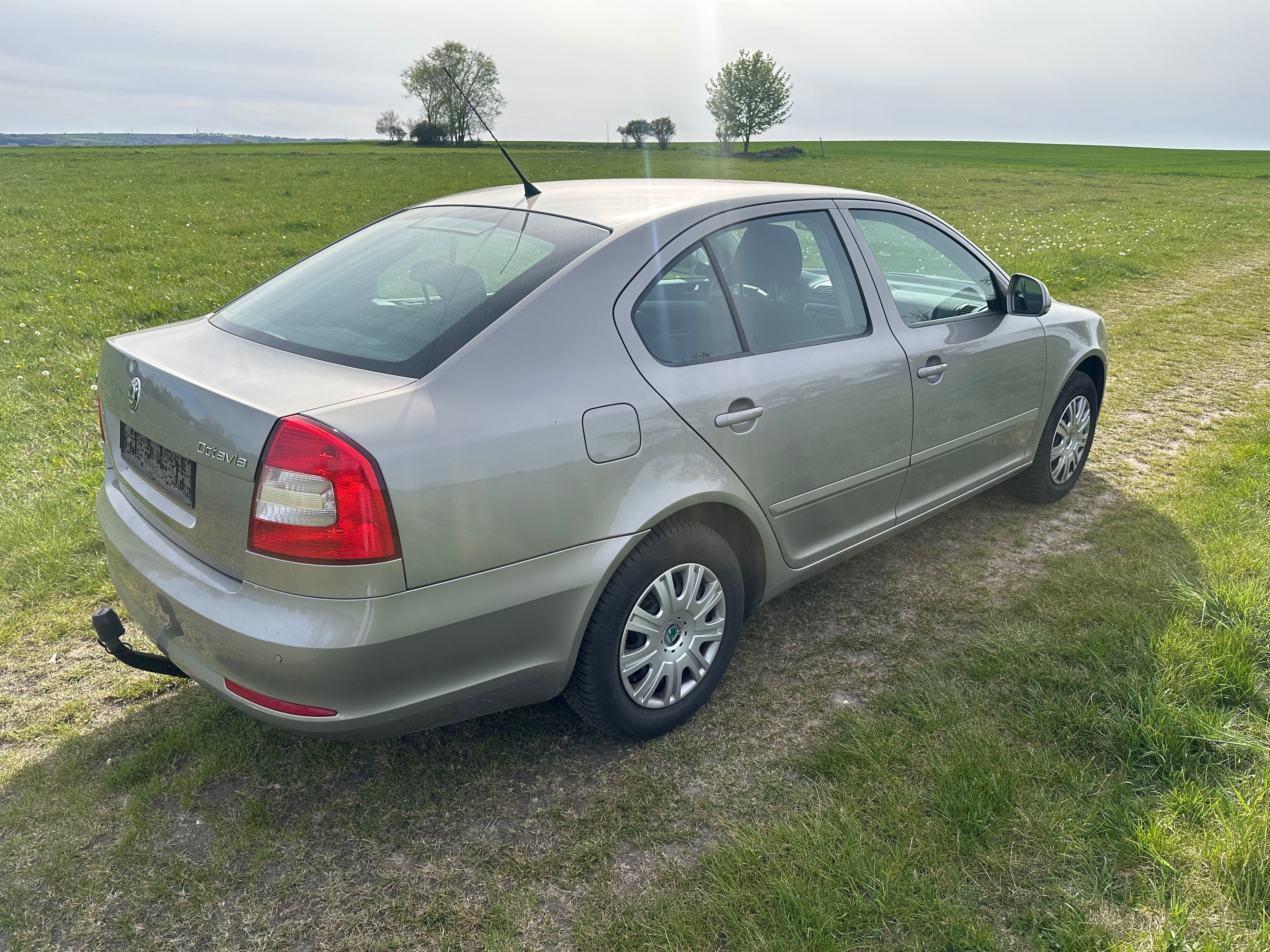 Škoda Octavia, 1.6 MPI-75KW-TAŽNE ZAŘIZENI - fotka 6