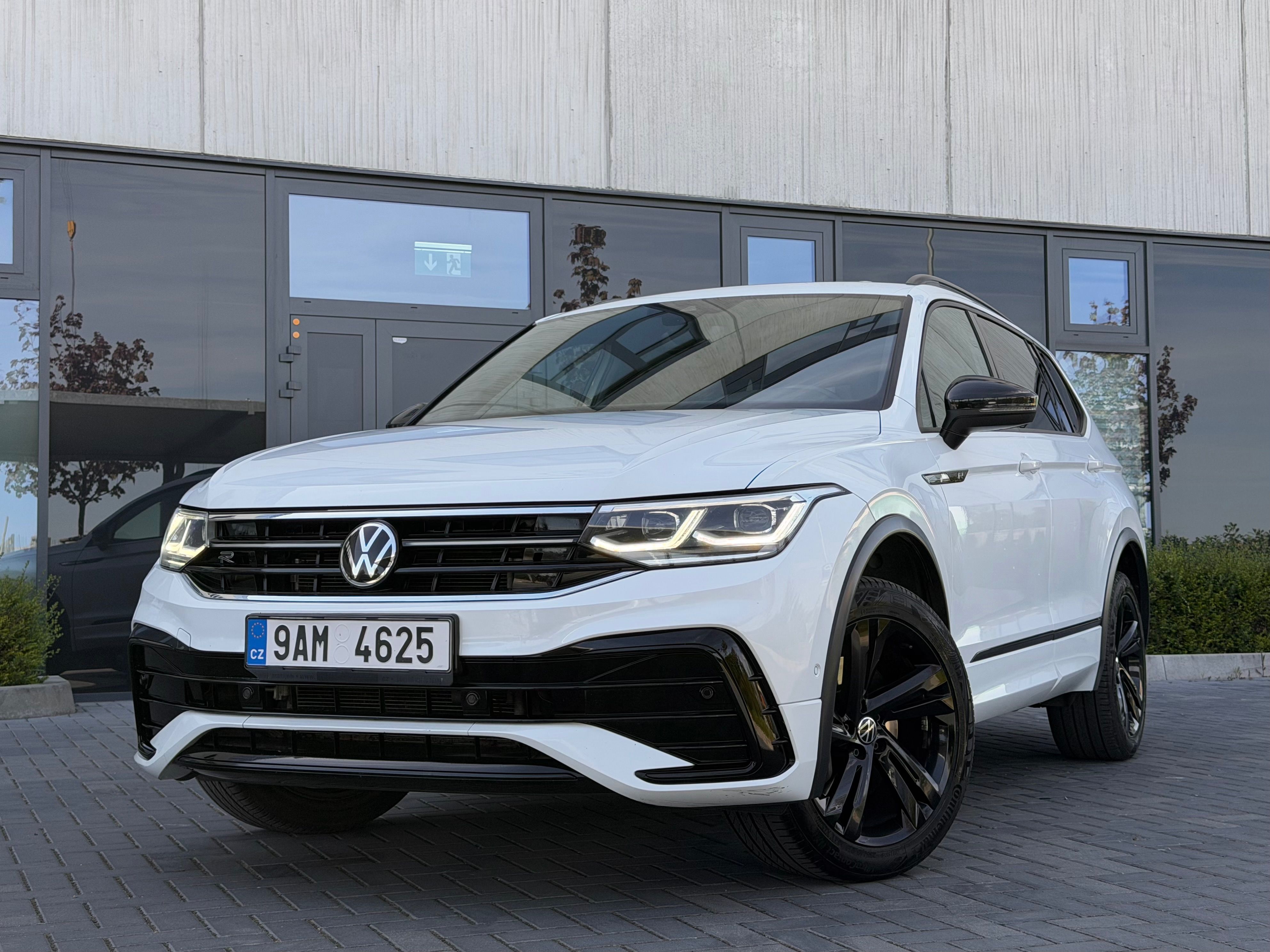 Volkswagen Tiguan Allspace, 2.0 TDi 147 kw/Rline/4x4/tažné
