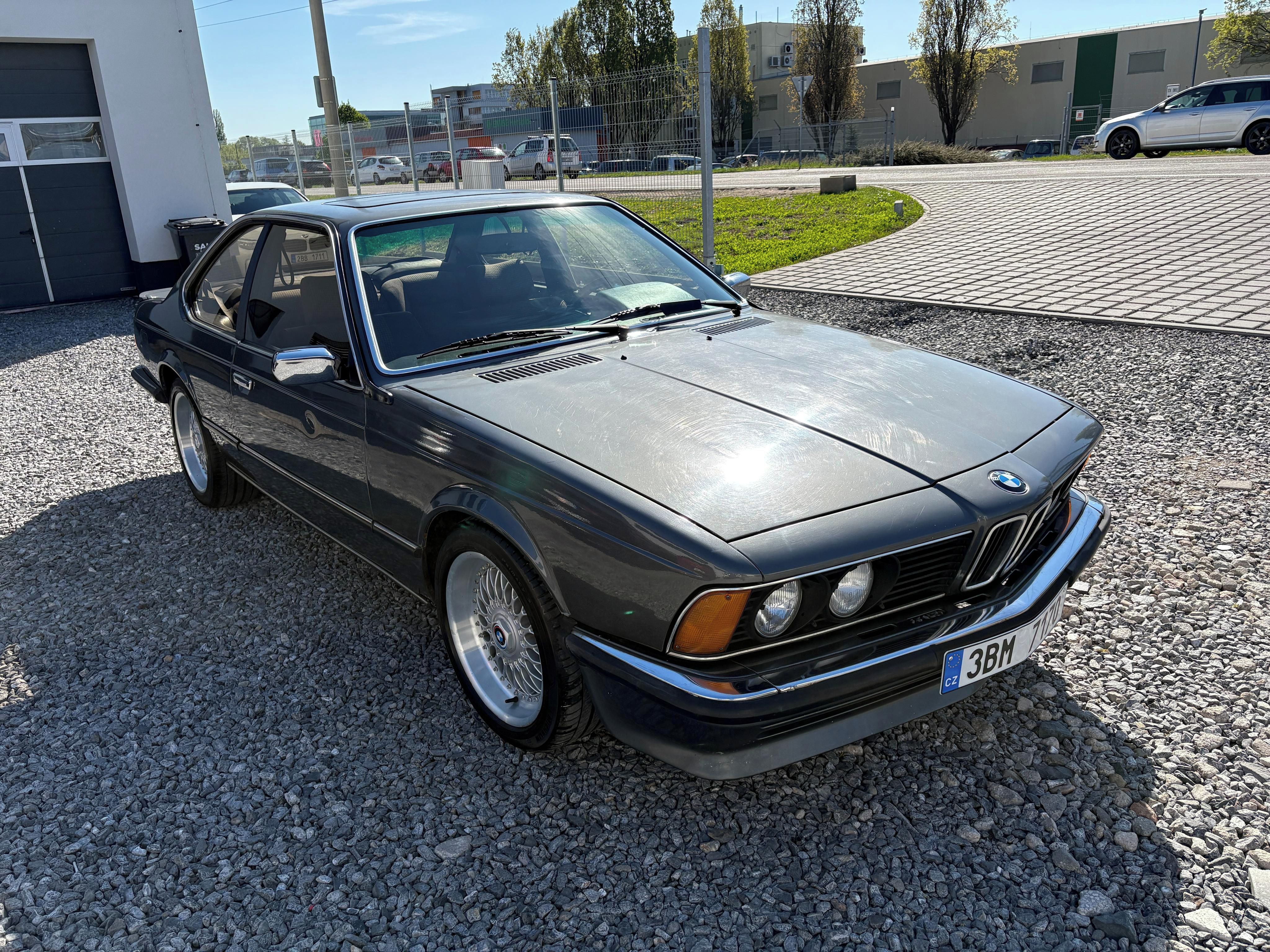 BMW Řada 6, 628CSI