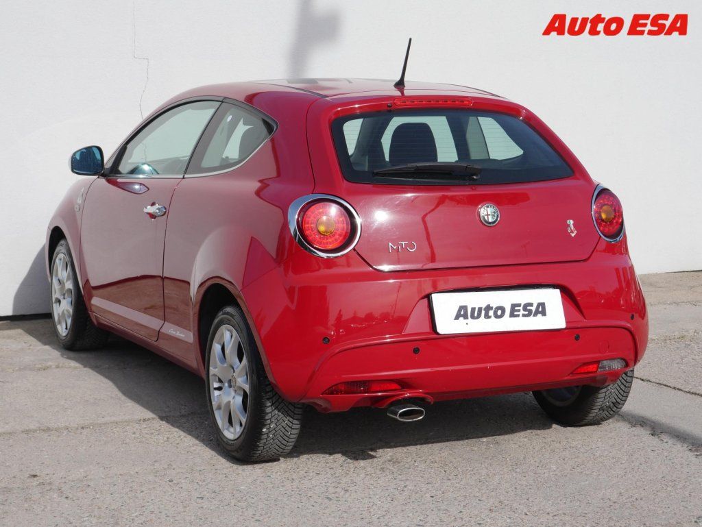 Alfa Romeo MiTo, 1.4i,ČR,Klima - fotka 4