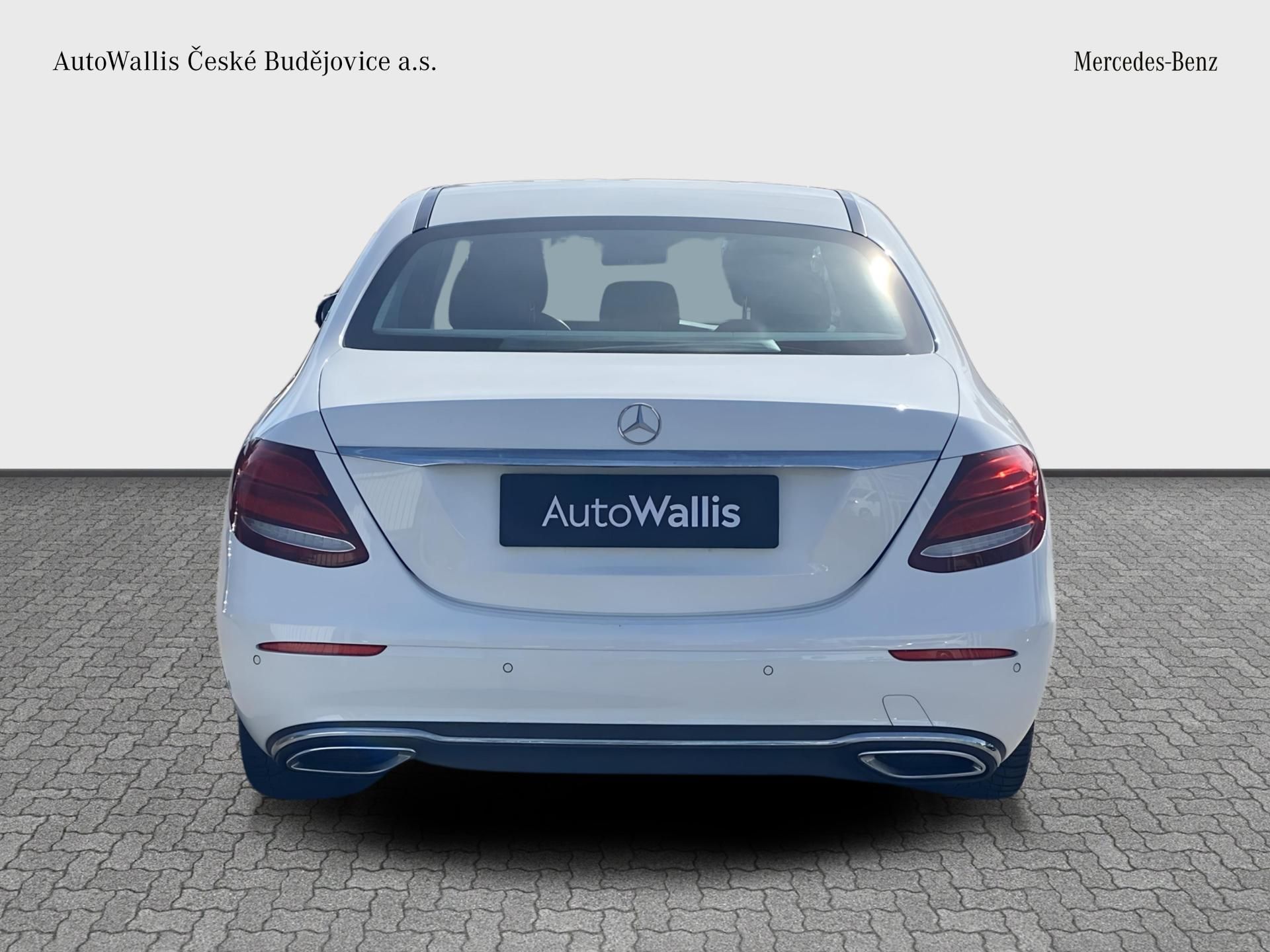 Mercedes-Benz Třídy E, E 220d 4M AVANTGARDE - fotka 4