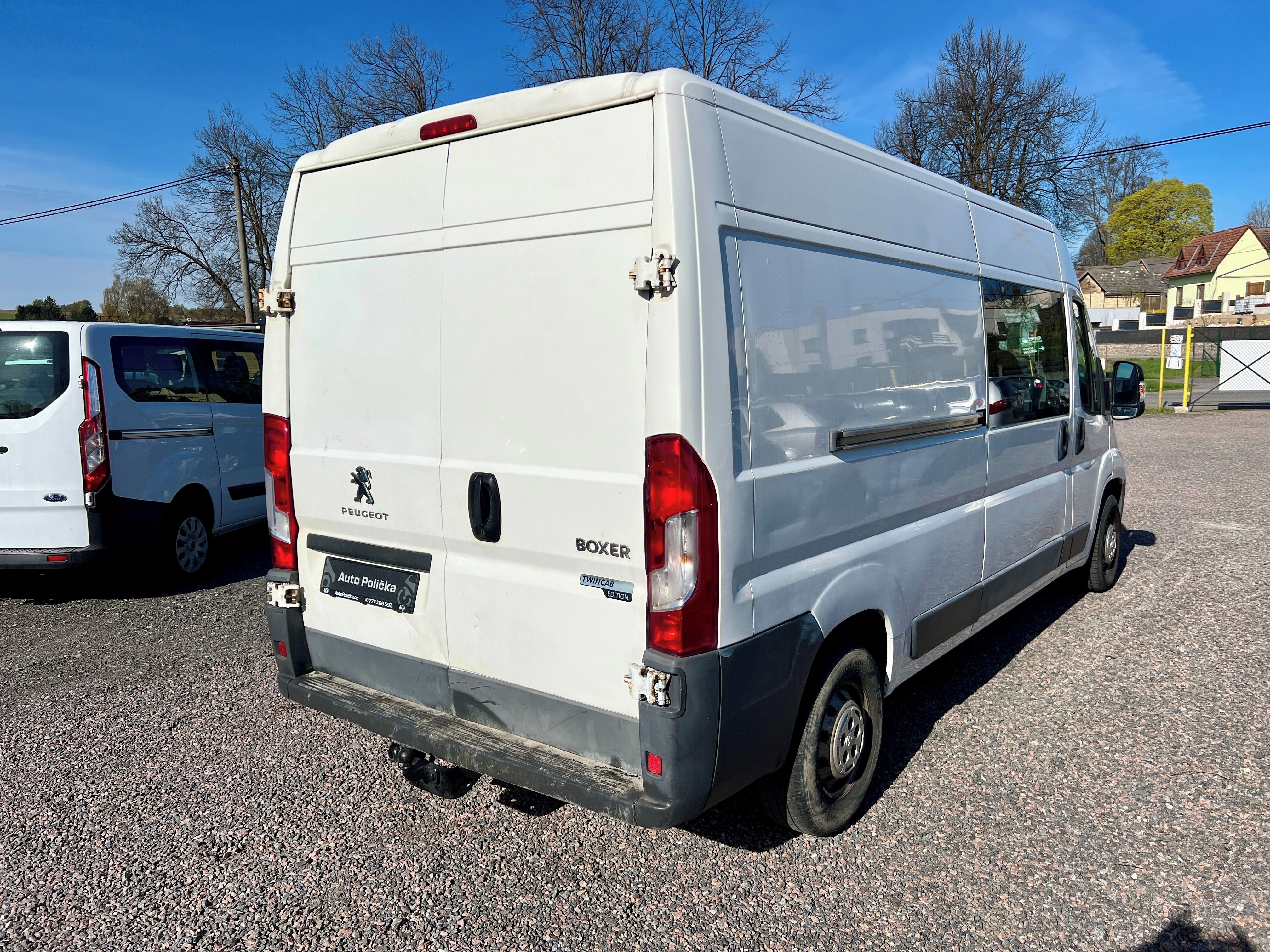 Peugeot Boxer, 2.2d 96 kW 6 míst L3H2 - fotka 5