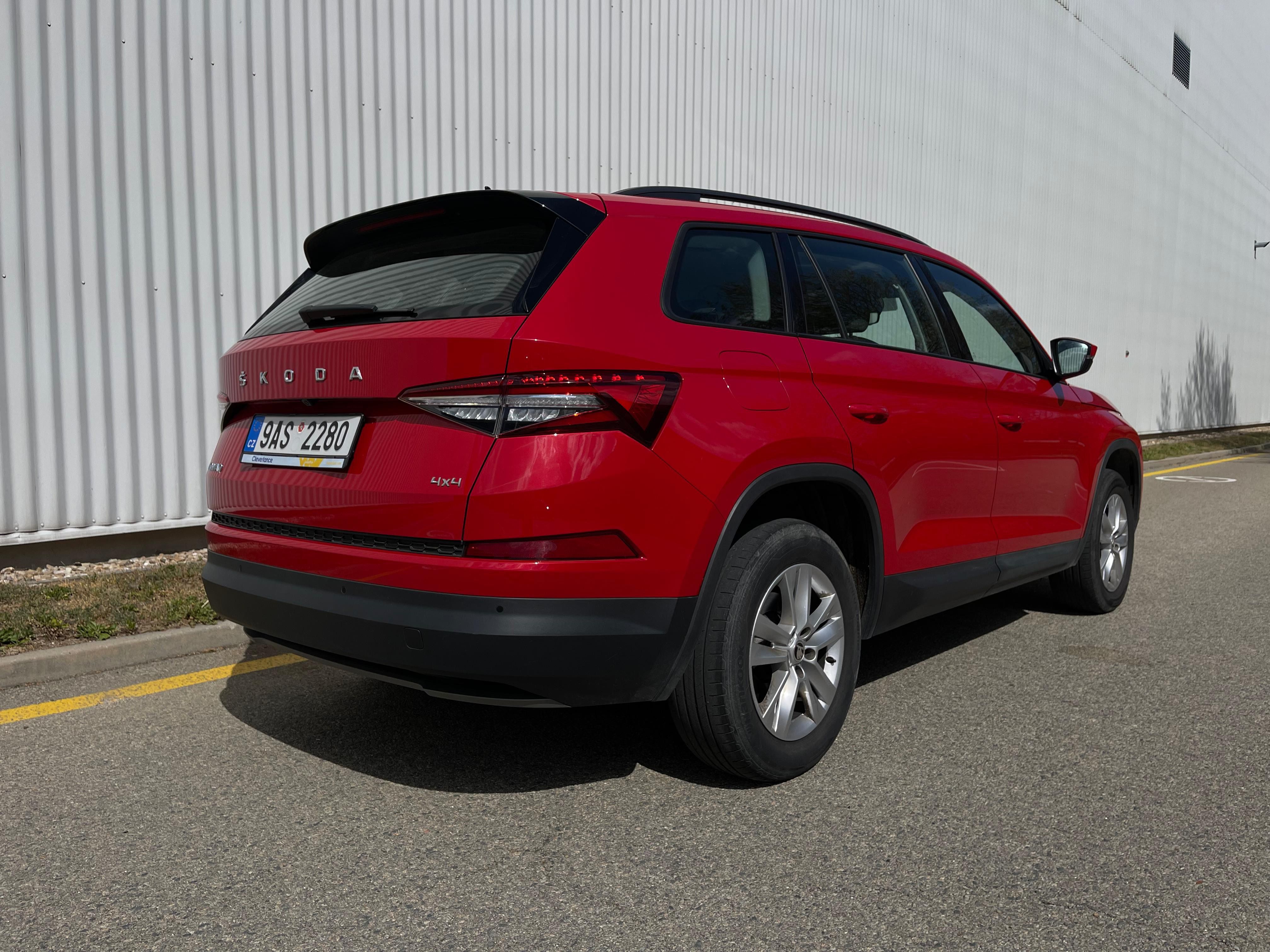 Škoda Kodiaq, 110 kW, 4x4, po 1.vlastníkovi - fotka 6
