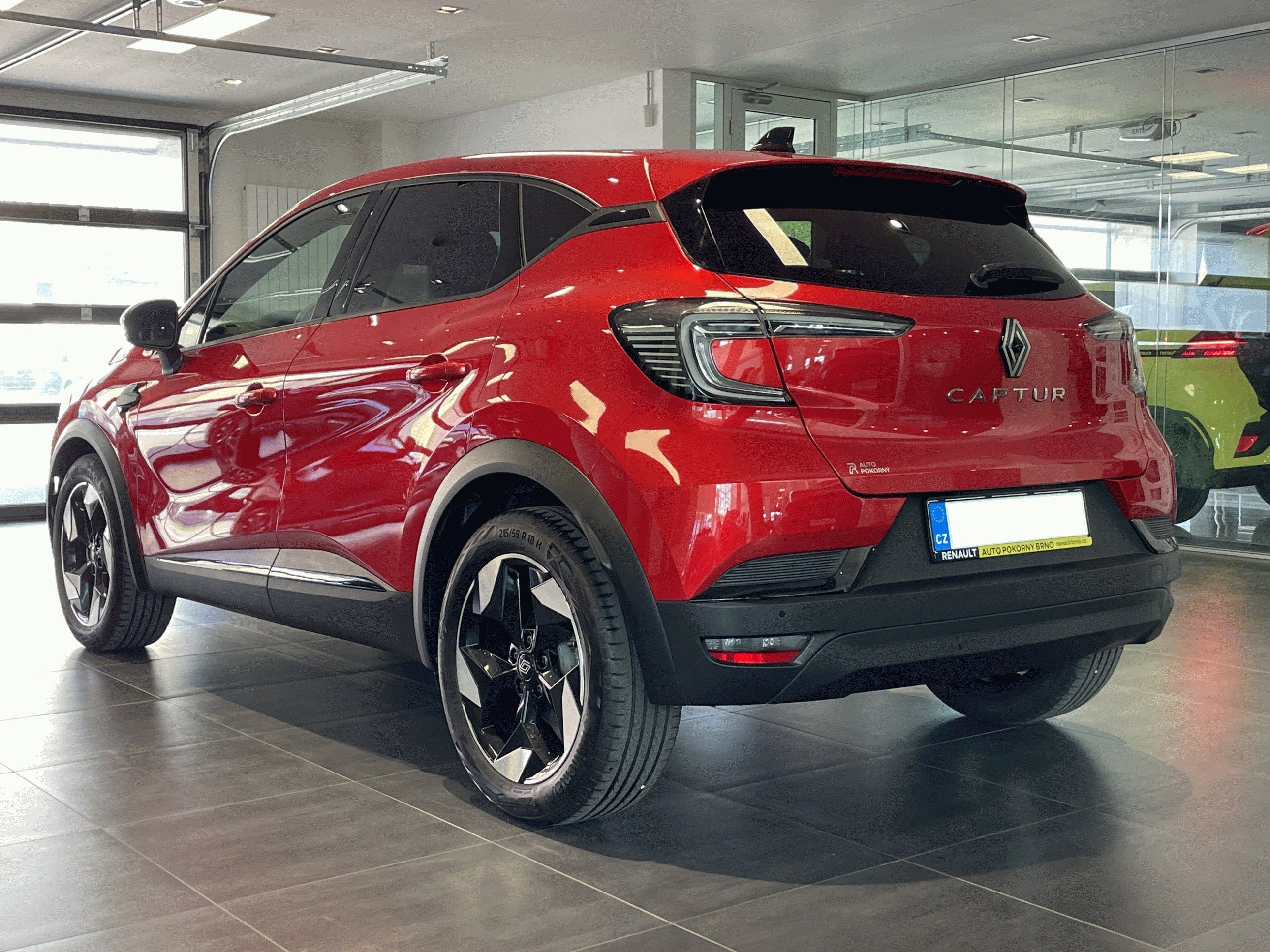Renault Captur, TECHNO 1,3TCe 160k EDC - fotka 3