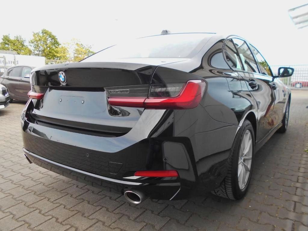 BMW Řada 3, 318 iA Lim. BUSINESS*Navi* - fotka 4