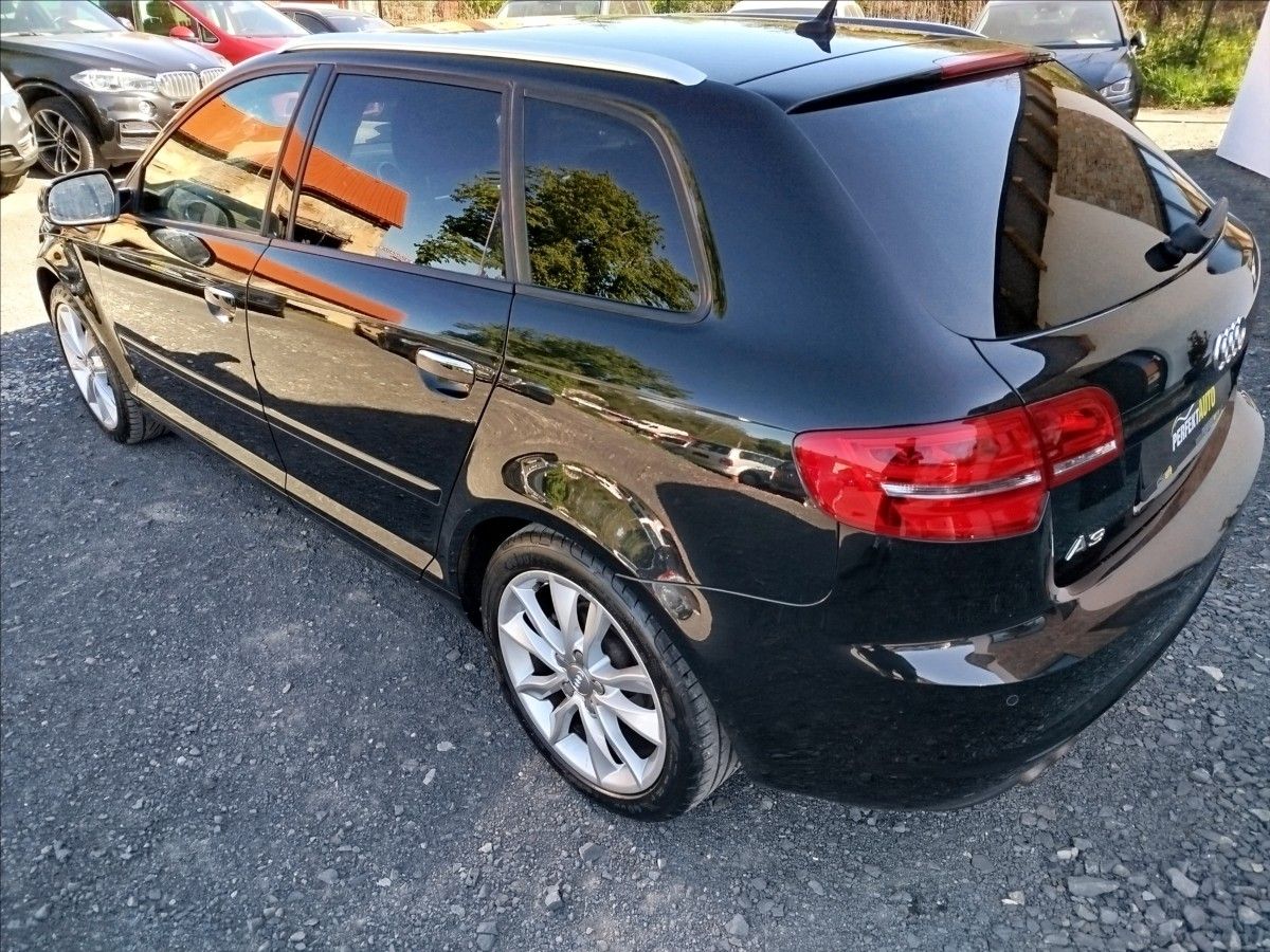 Audi A3, 1,4 TFSi 92kW, 1.MAJITEL - fotka 4