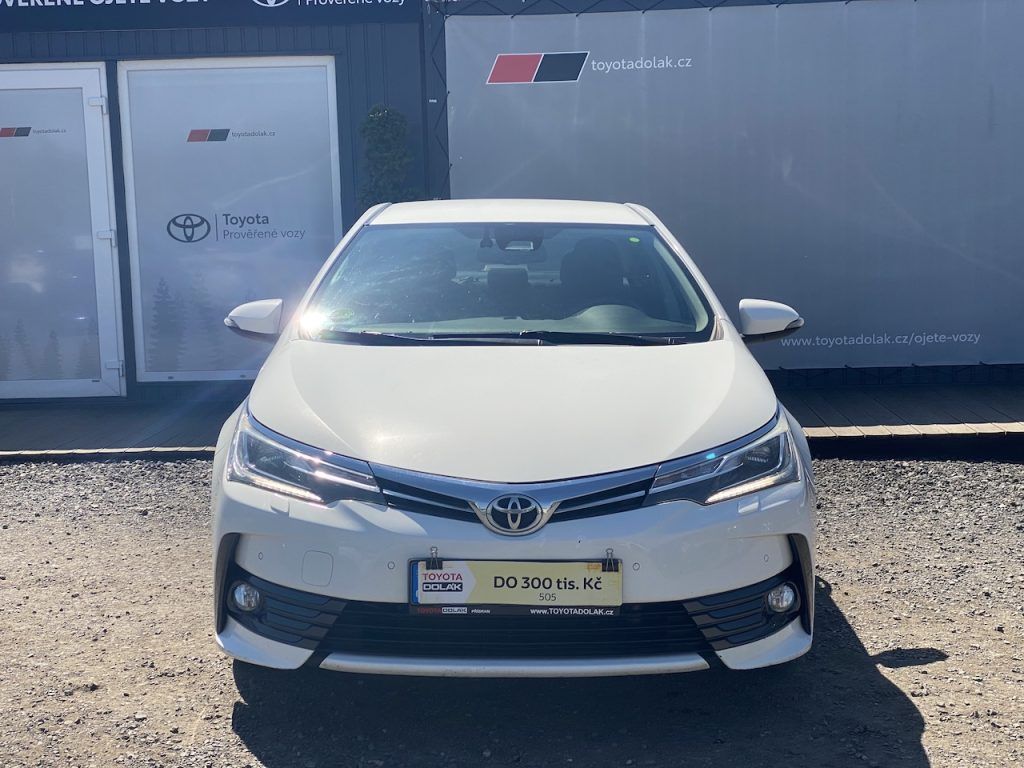 Toyota Corolla, 1.6i, ČR, Trend+ LED, automat - fotka 3