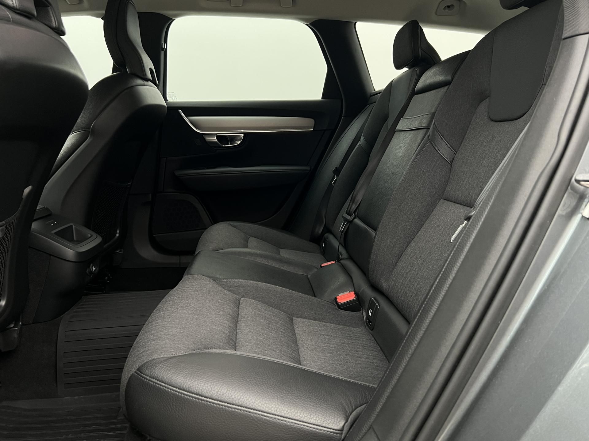 Volvo V90, CC D4 POLESTAR AWD AUT - fotka 6