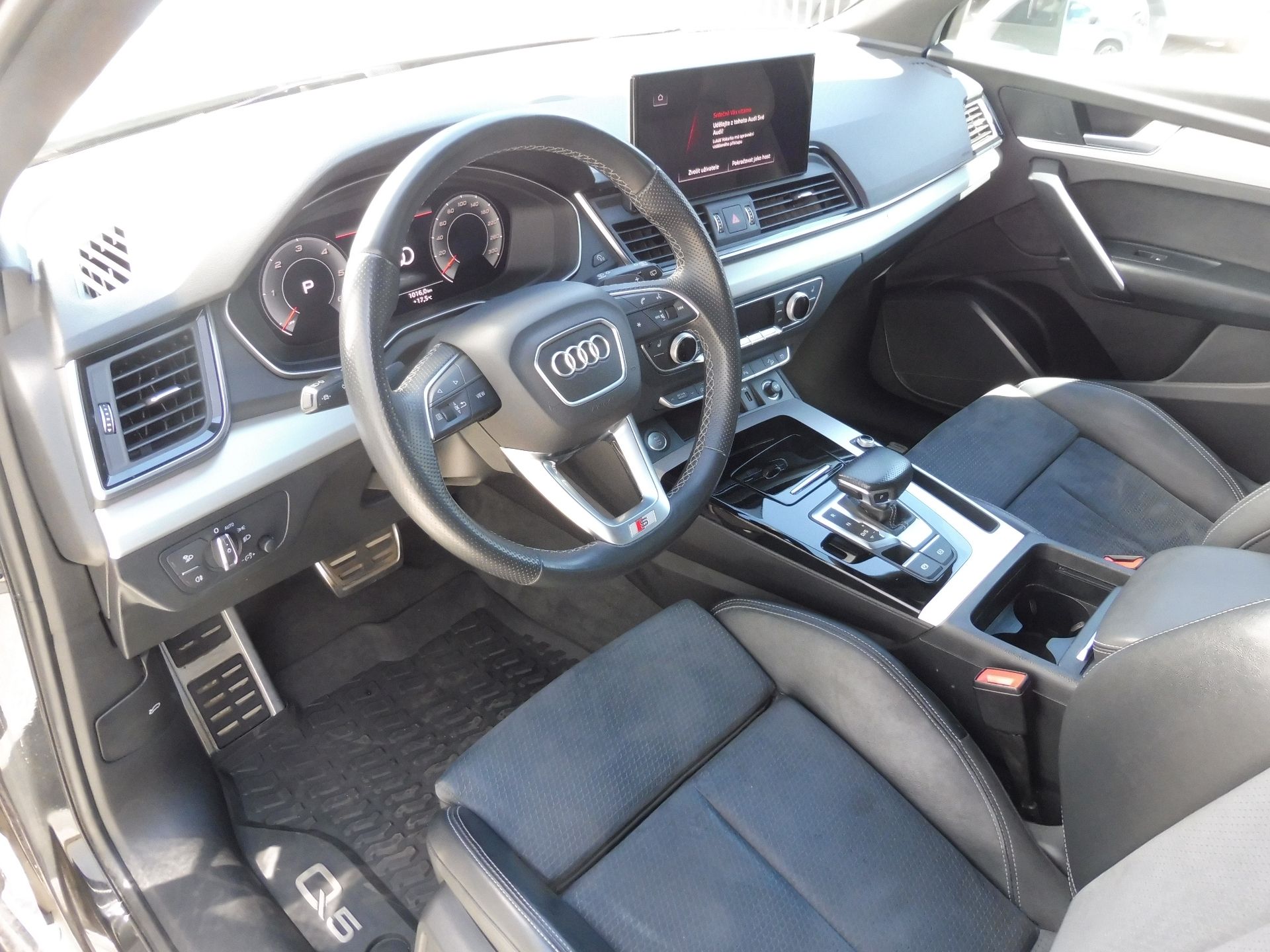 Audi Q5, S-LINE 40 TDI 150 kW quattro S - fotka 6