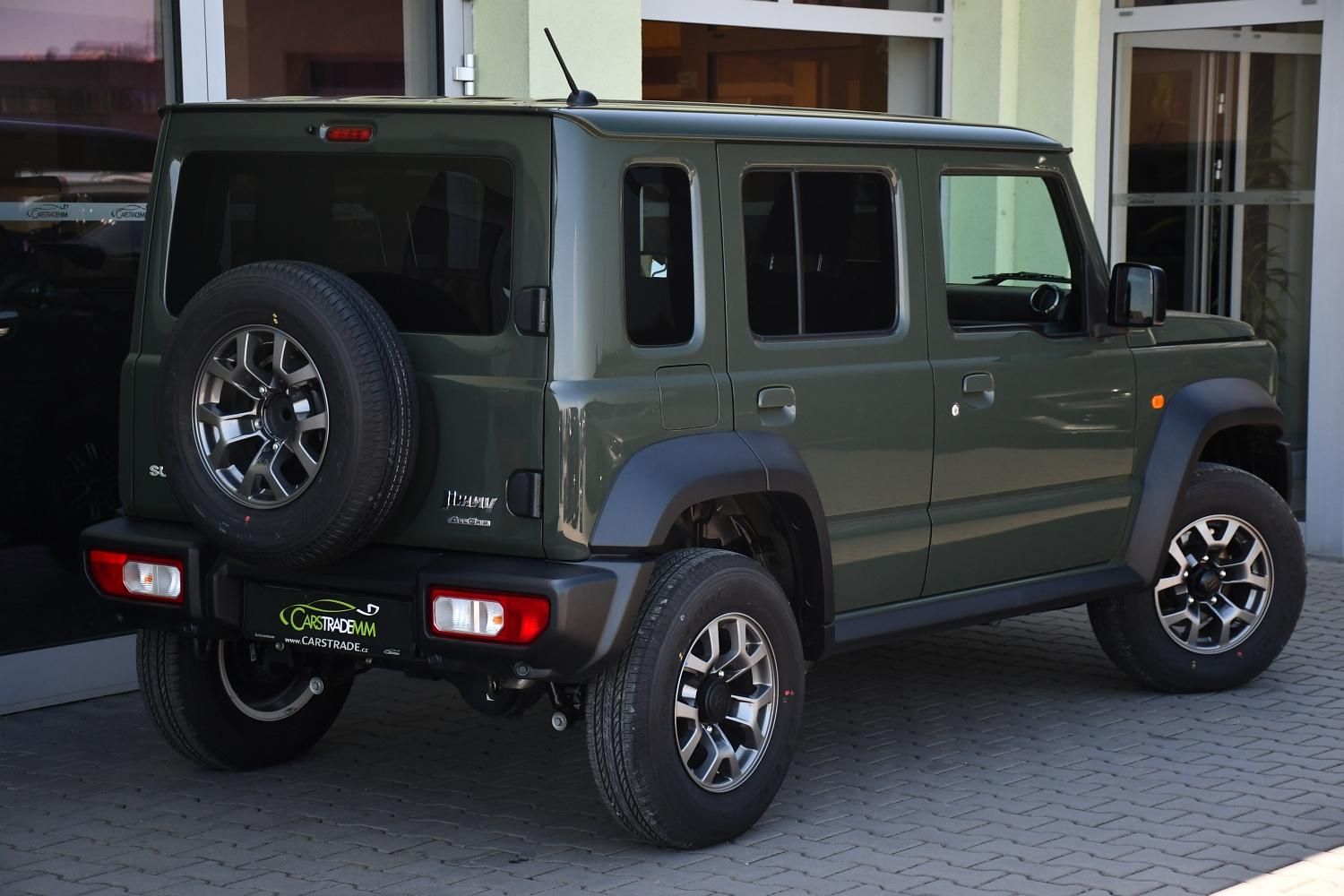 Suzuki Jimny, 1,5 GLX AUTOMAT, 4X4 LONG - fotka 4