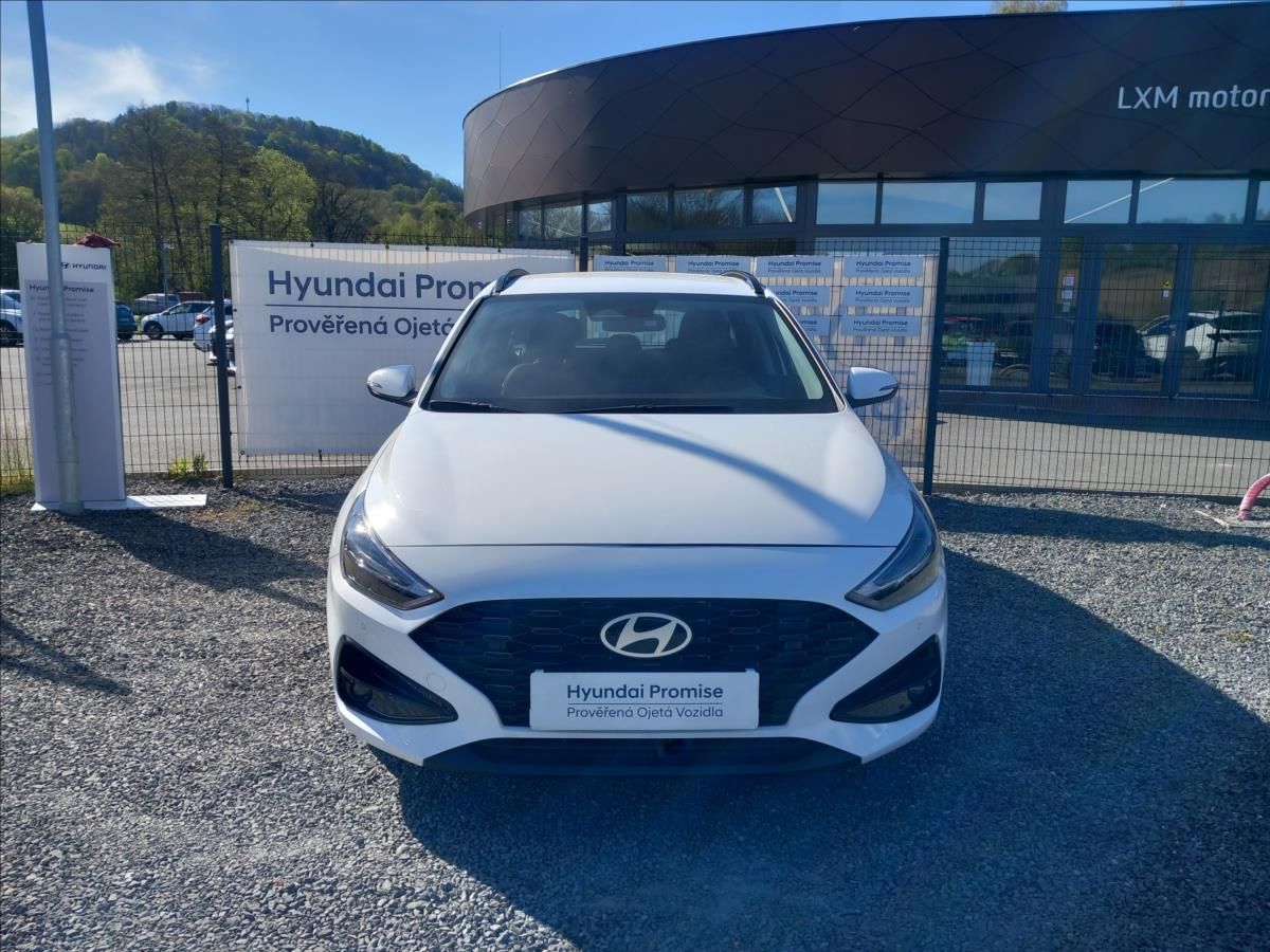Hyundai i30, 1,0 TGDI MT SMART - fotka 2