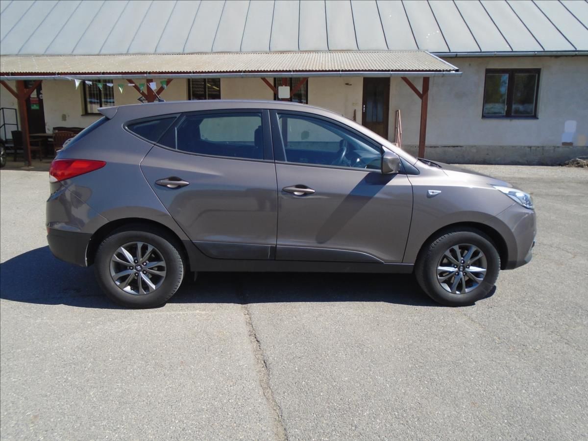 Hyundai ix35, 1,6   1.6 BENZIN-99KW - fotka 5