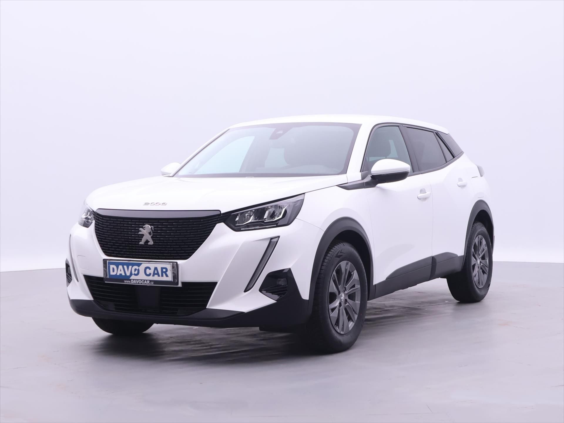Peugeot 2008, 1.2 PT 96kW CZ Active 1.Maj - fotka 3
