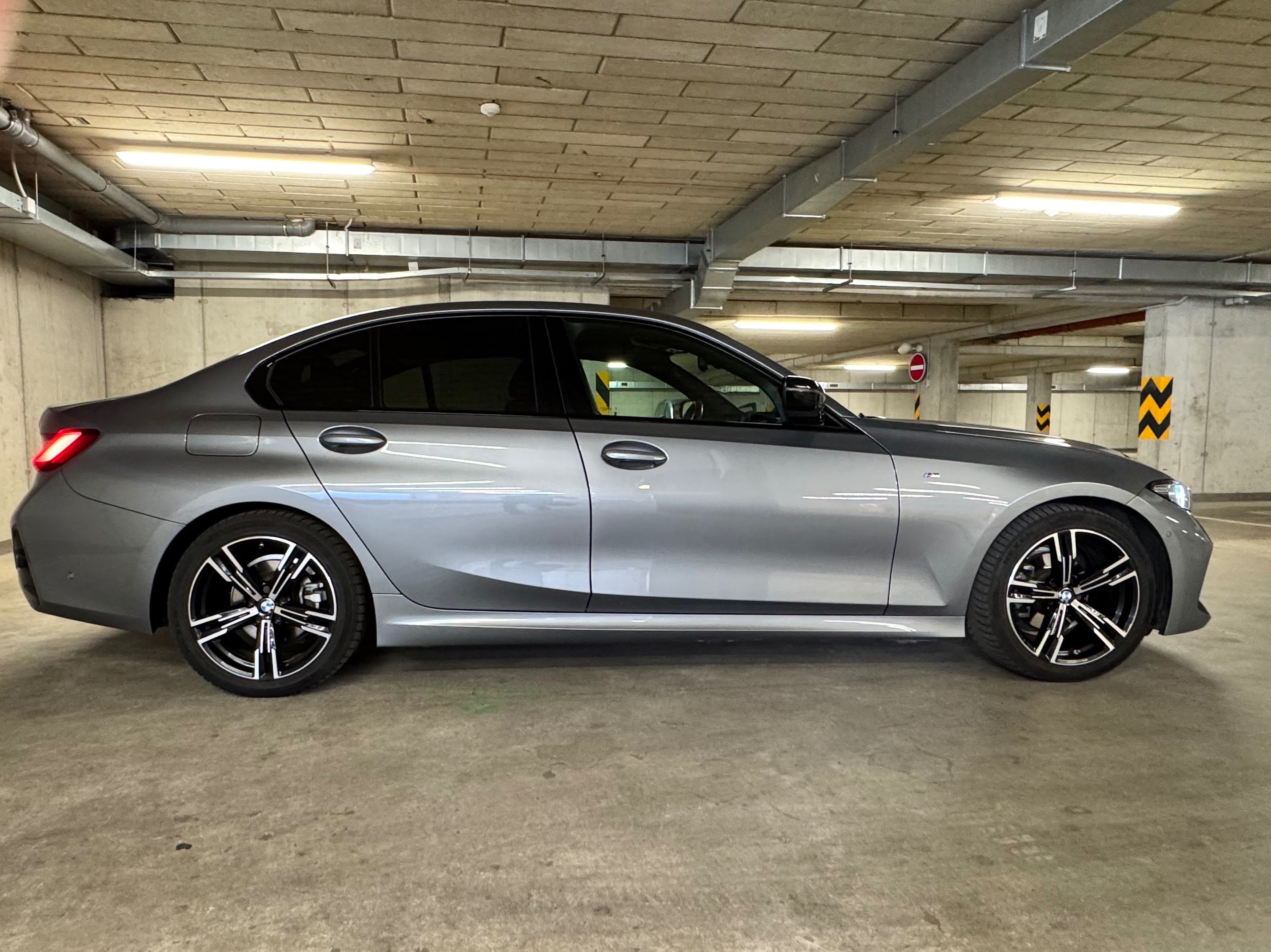 BMW Řada 3, 318d M packet, HUD, záruka - fotka 4