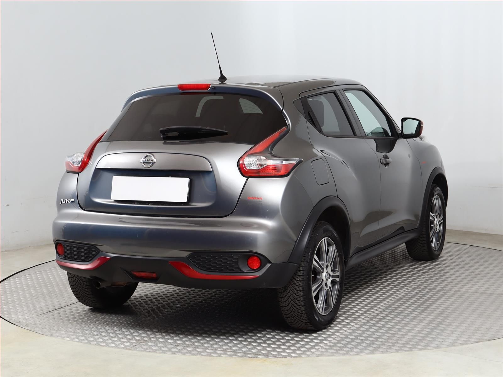 Nissan Juke, 1.2 DIG-T, Navi - fotka 5