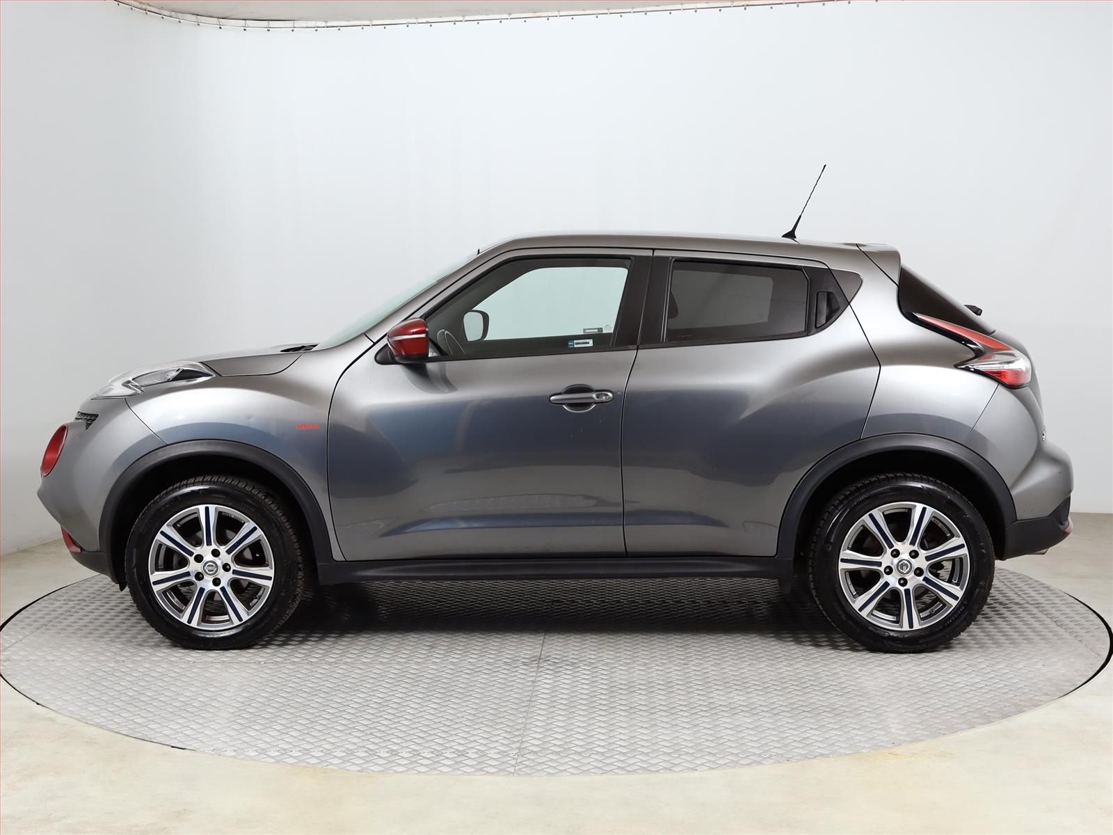 Nissan Juke, 1.2 DIG-T, Navi - fotka 3
