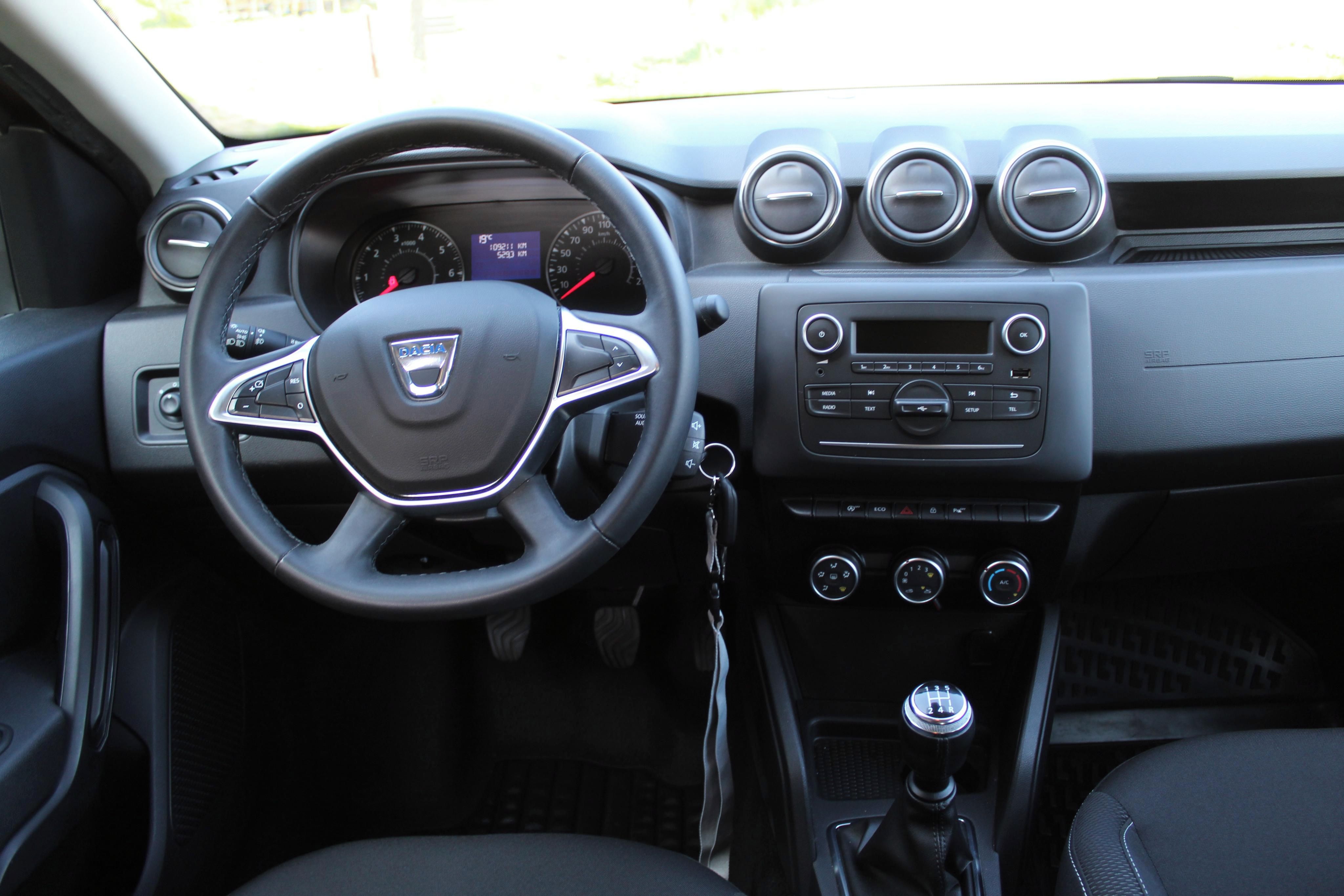 Dacia Duster, 1.6i 84Kw 1.majitel Top stav - fotka 6