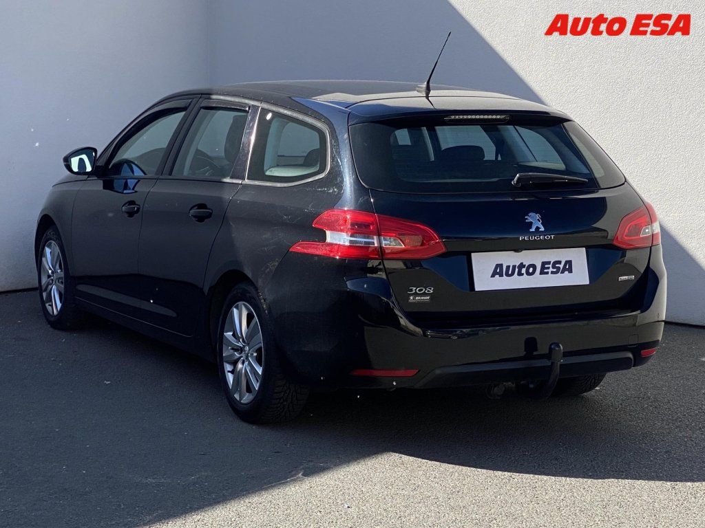 Peugeot 308, 1.5 HDI - fotka 6