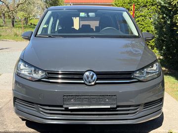 VW TOURAN 7 MÍST
