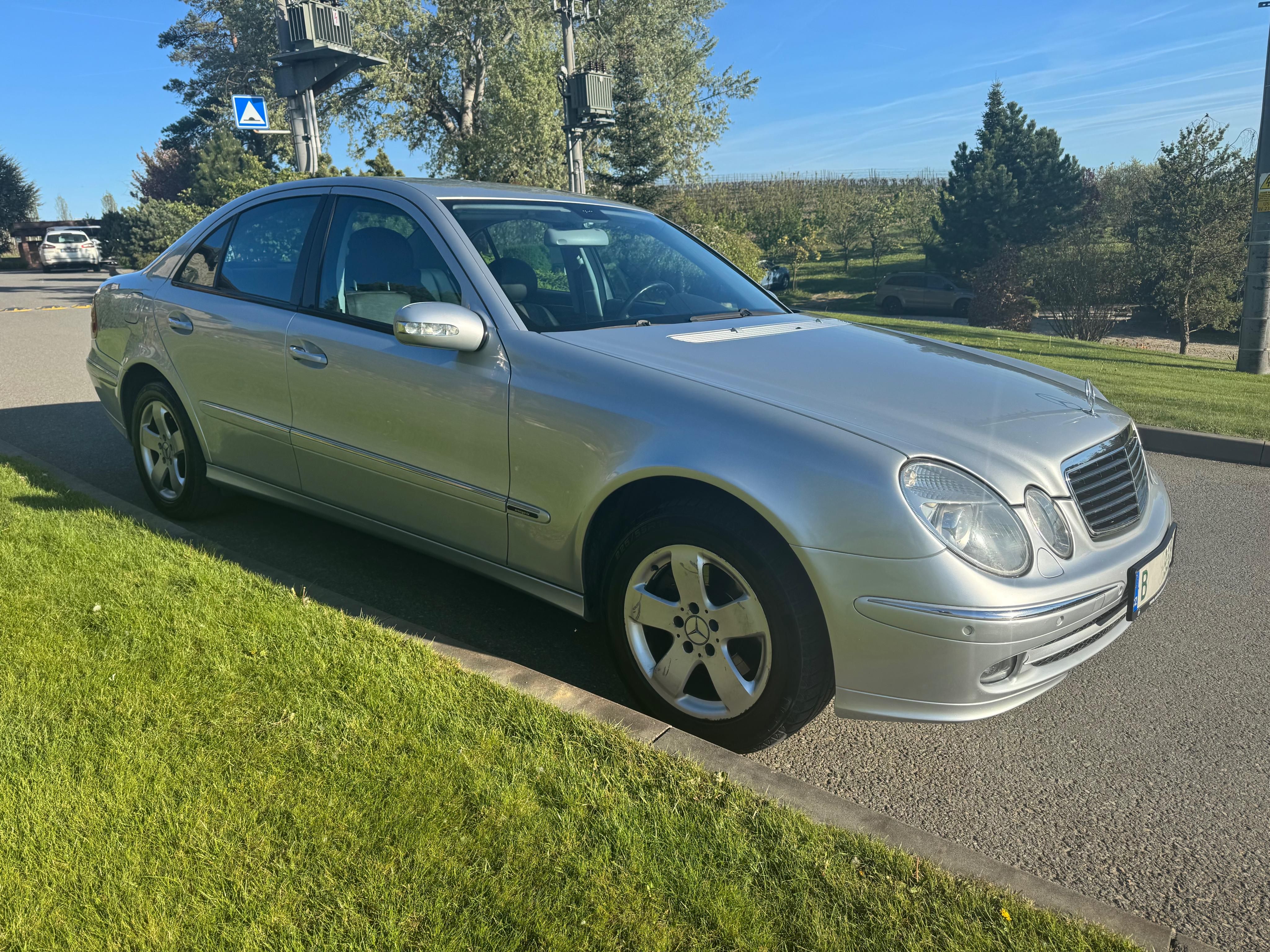 Mercedes-Benz Třídy E, E 280 CDi 4x4 AUT - fotka 2
