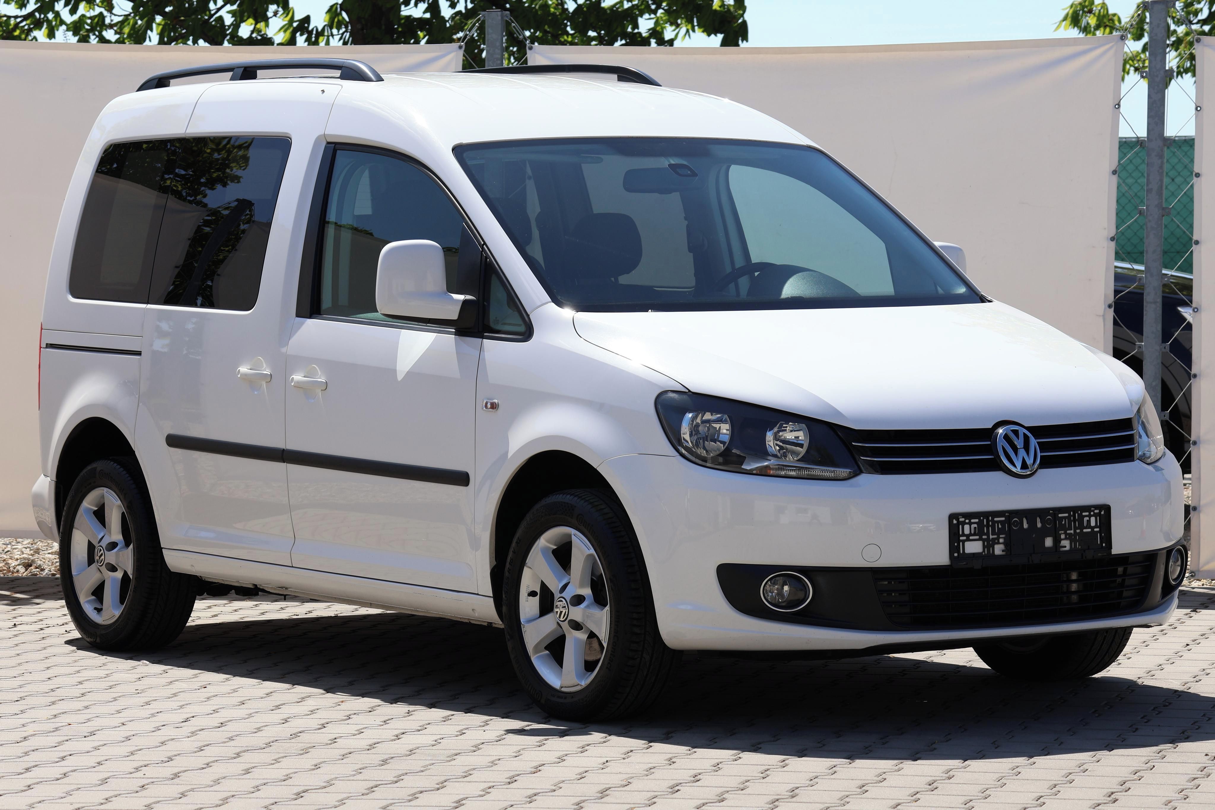 Volkswagen Caddy, 1.6TDI*DSG*SERVIS VW*1MAJ*2SAD - fotka 3