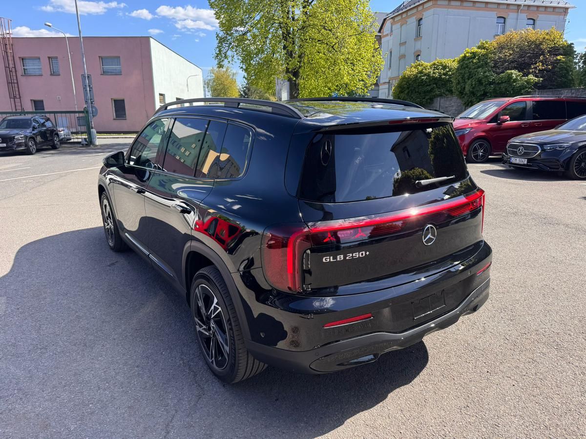 Mercedes-Benz GLB, 250+  EQ - fotka 5