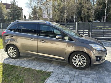 Ford GRAND C-MAX 1. majitel