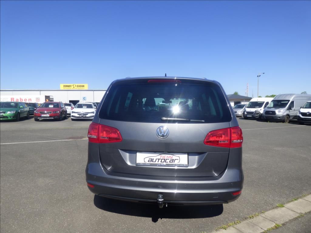 Volkswagen Sharan, 2,0 TDI,Digi Klima,Navigace  H - fotka 6