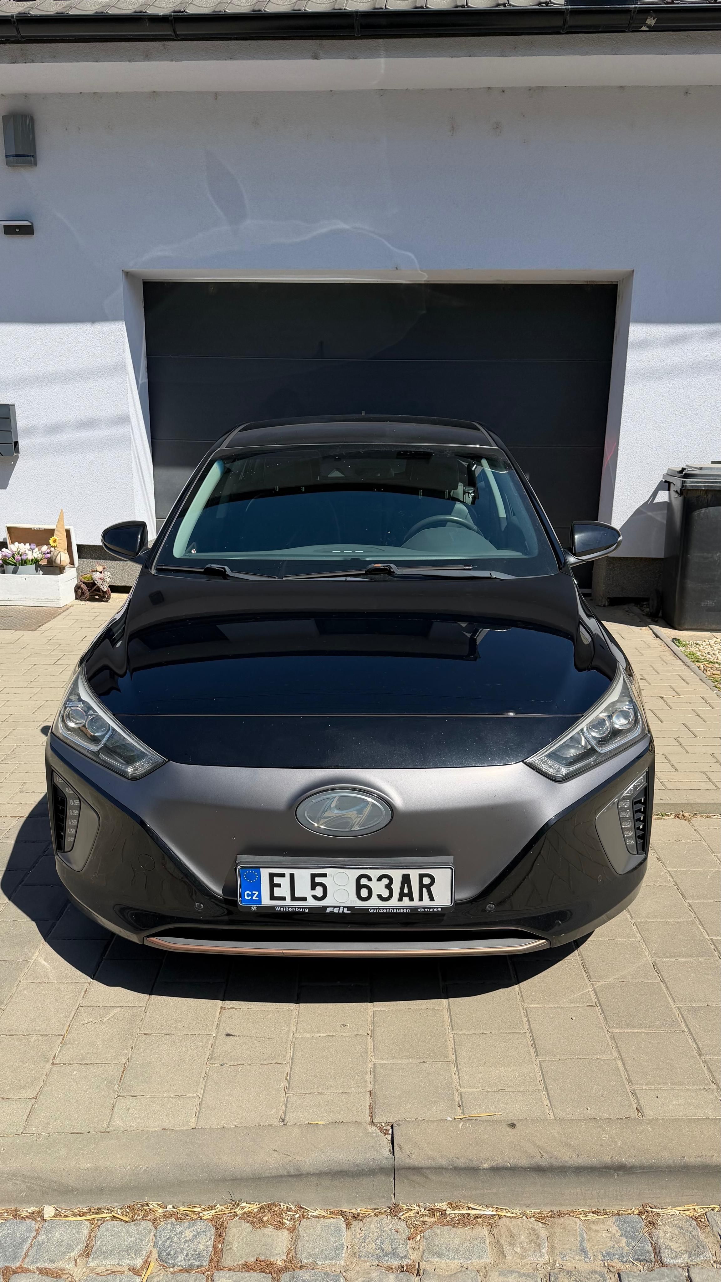 Hyundai Ioniq, Hyundai Ioniq 2017, 88kw, el. - fotka 2