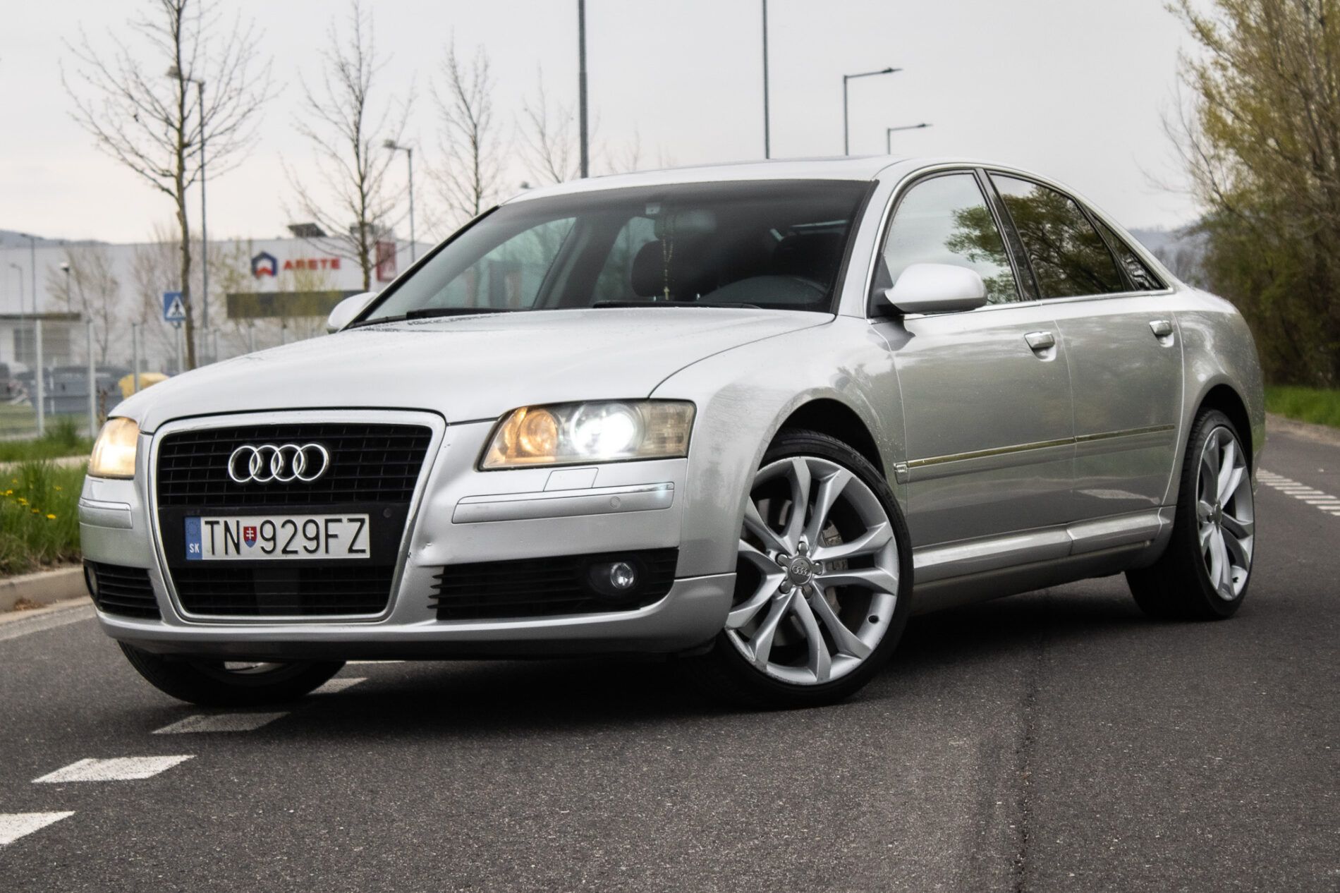 Audi A8