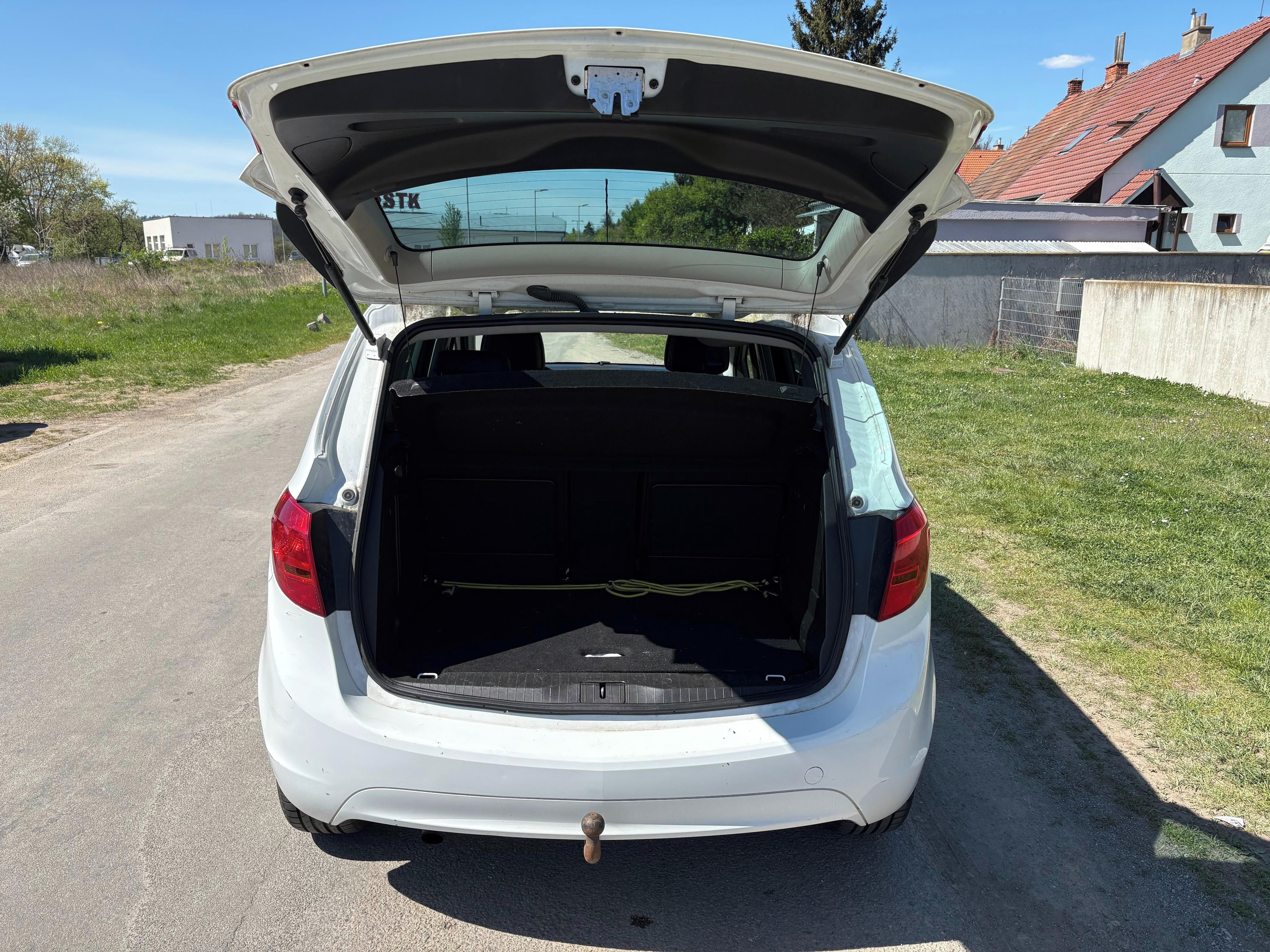 Opel Meriva, 1.4Turbo 88kW Nová STK ČR - fotka 6