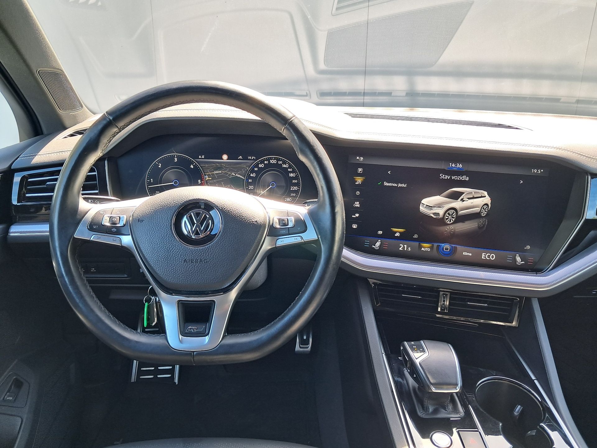 Volkswagen Touareg, VW TOUAREG R-Line V6 3.0 TDI / - fotka 5