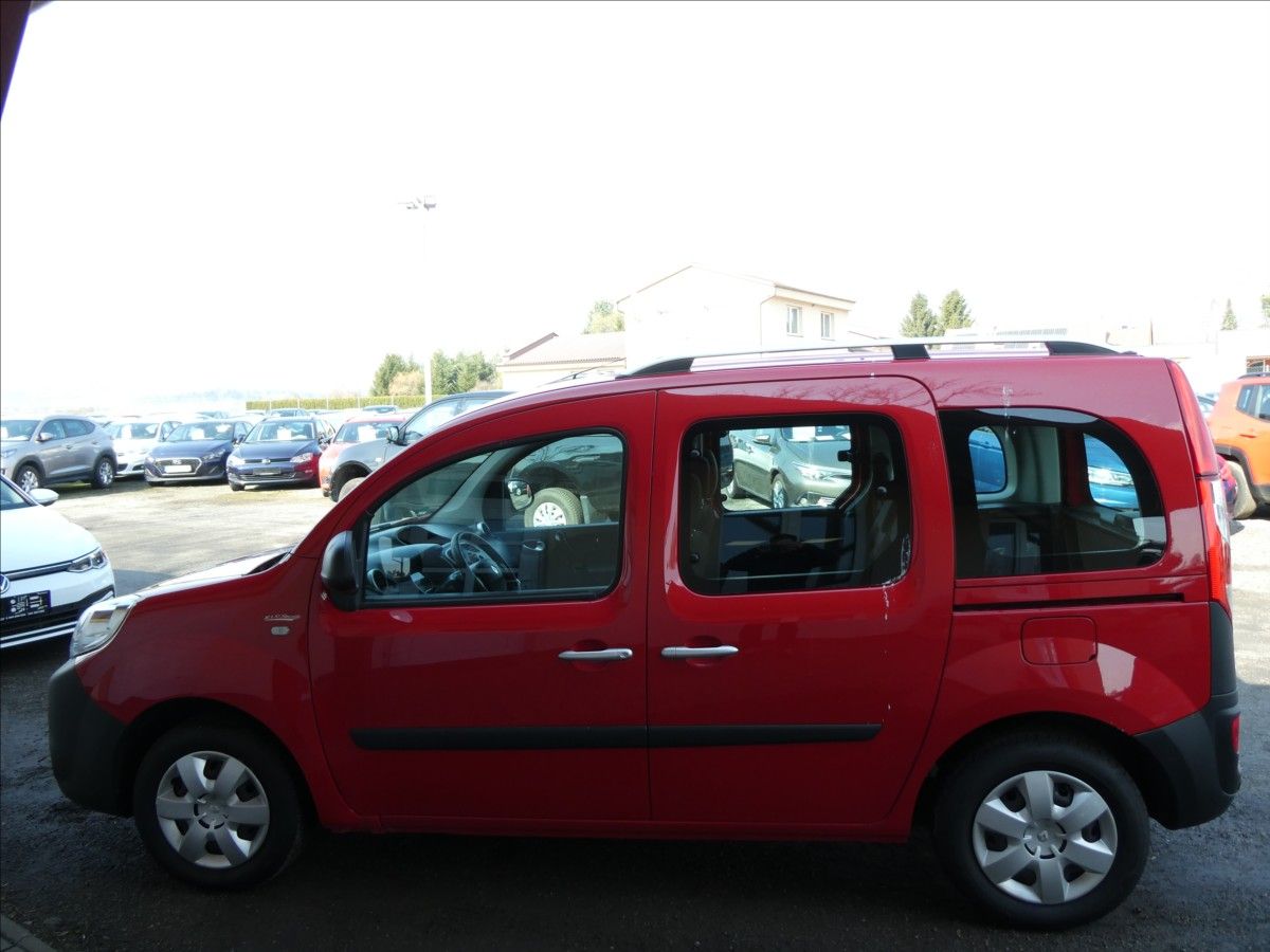Renault Kangoo, 1,2 TCe 84kW 5.MÍST,závěs,klim - fotka 6