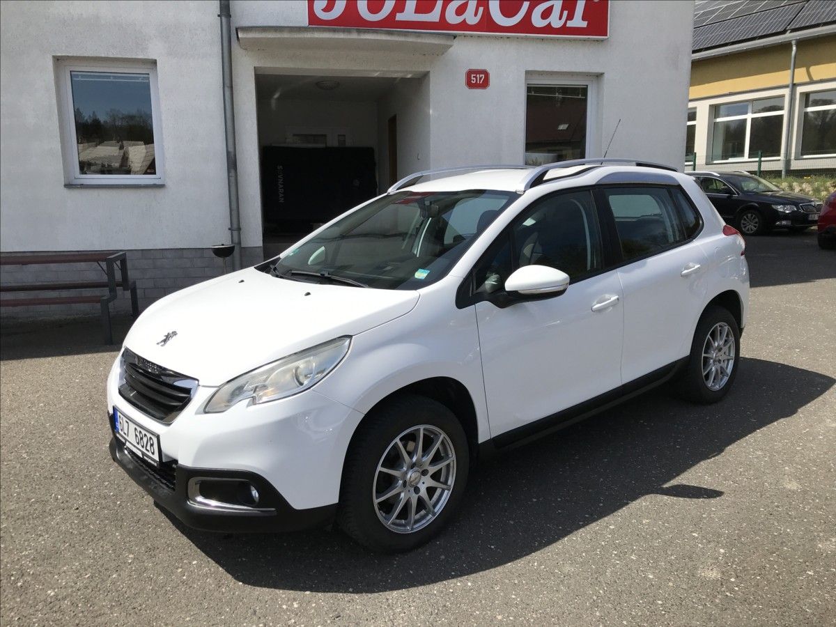 Peugeot 2008, 1,2 PT 60kW - fotka 2