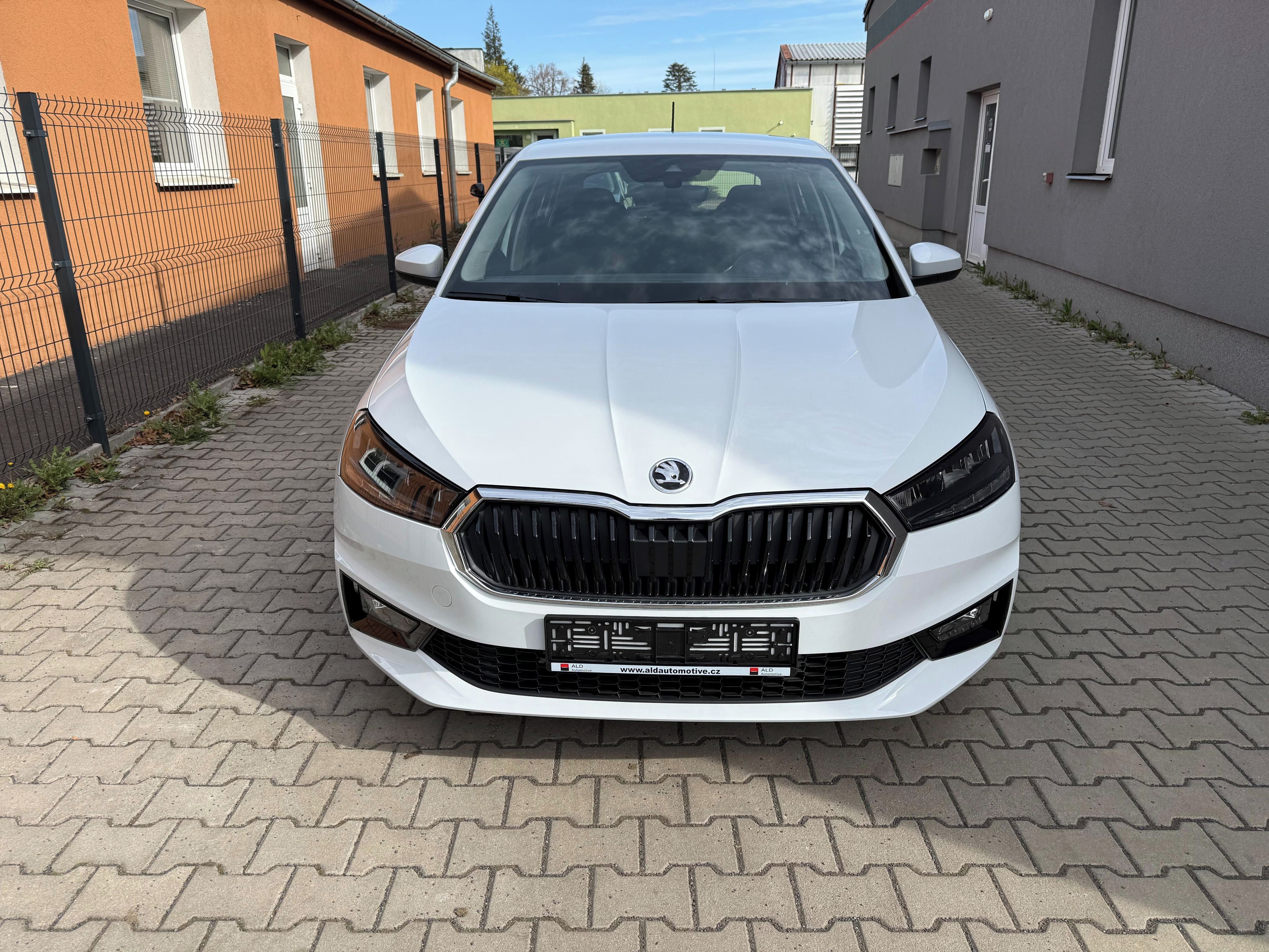 Škoda Fabia, Škoda Fabia 1.0 TSI - fotka 2