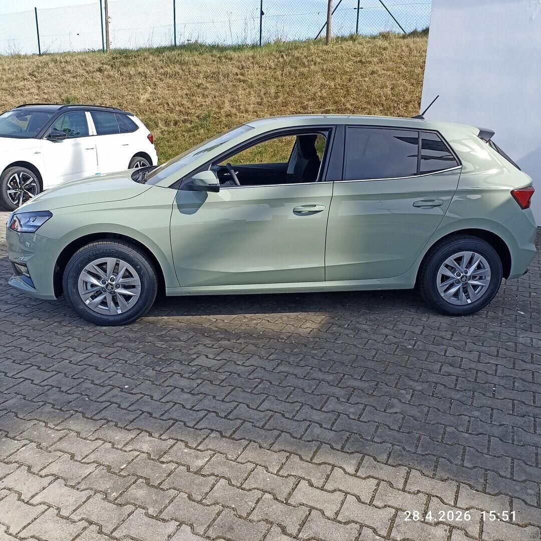 Škoda Fabia, Top Selection 1,0 TSI 85 kW - fotka 3