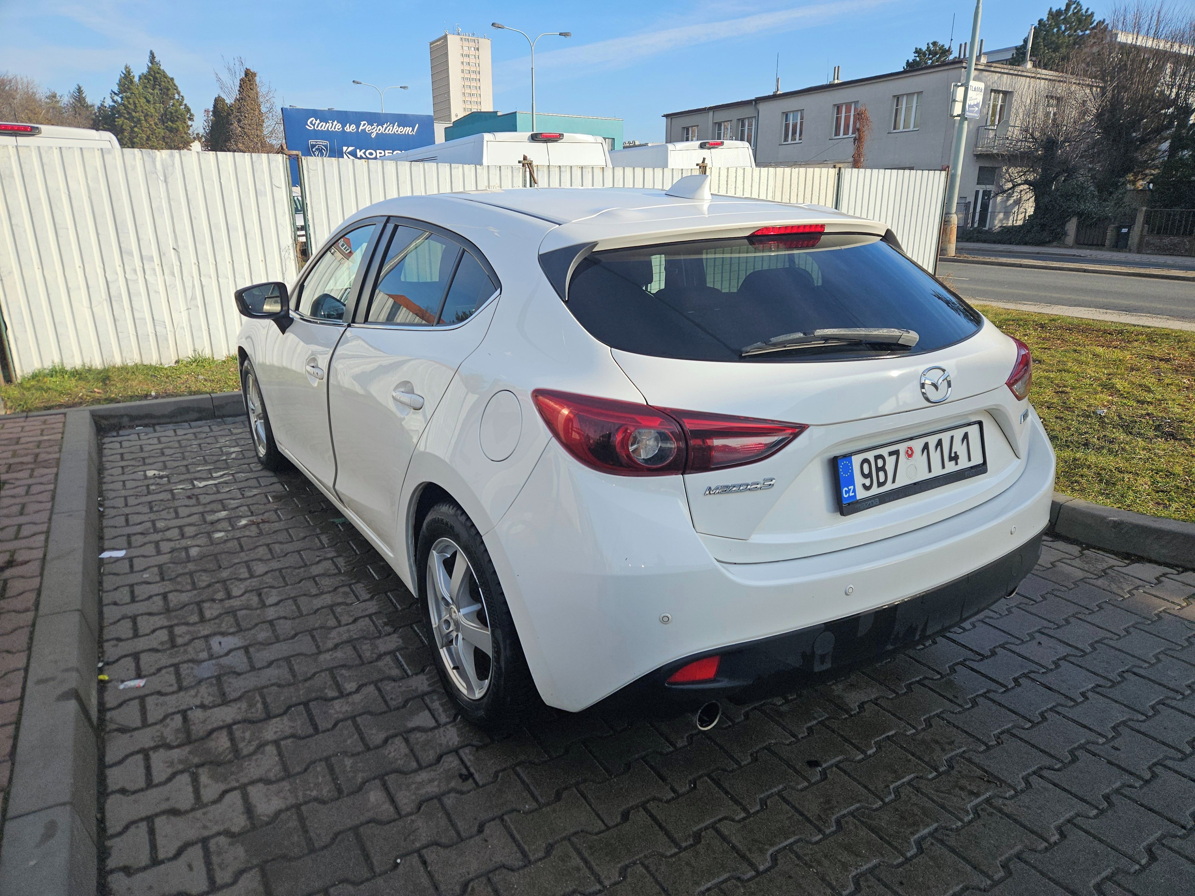 Mazda 3, 2.0 88kw - fotka 4