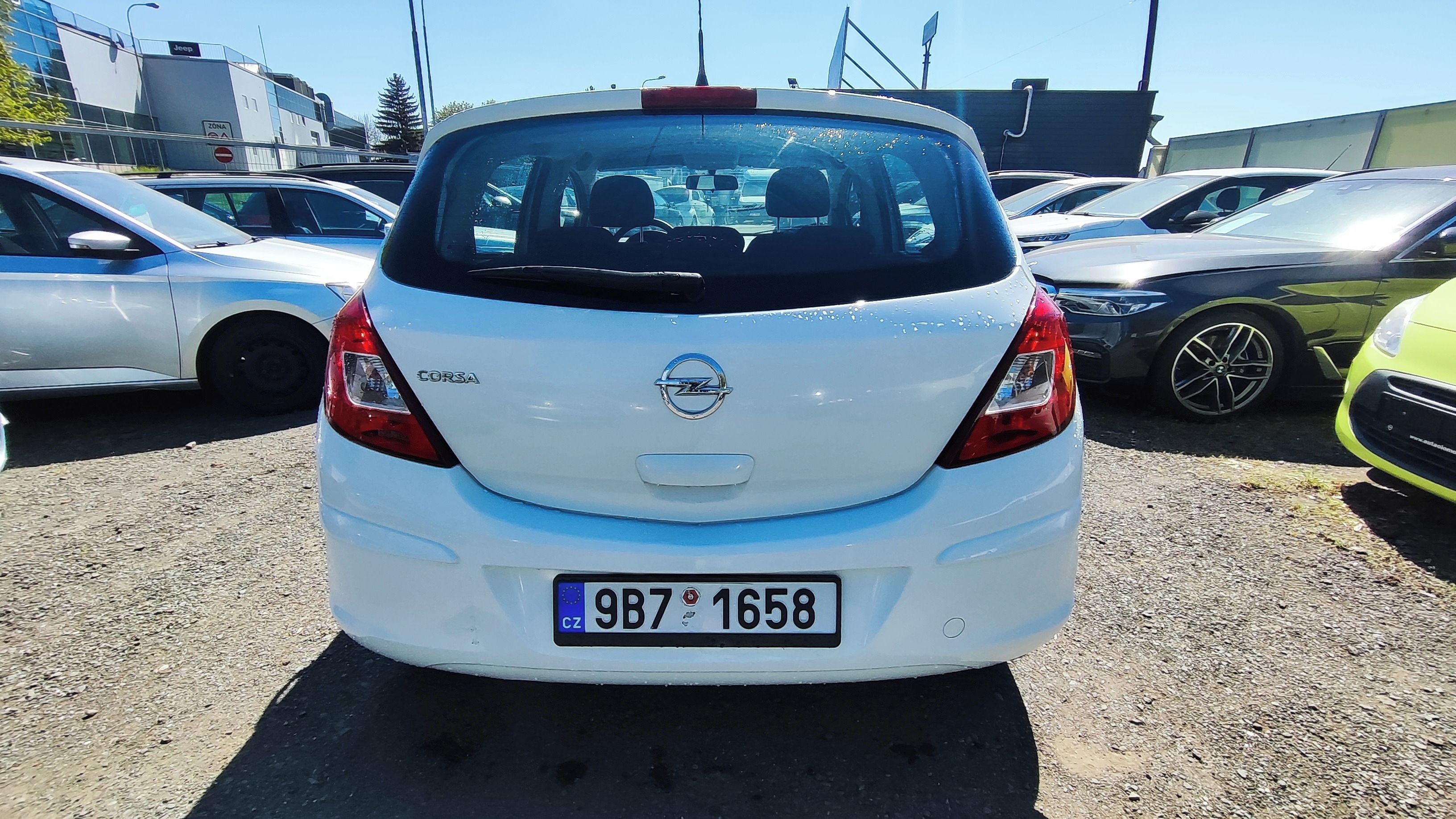 Opel Corsa, 1.2i  klimatizace  ČR - fotka 4