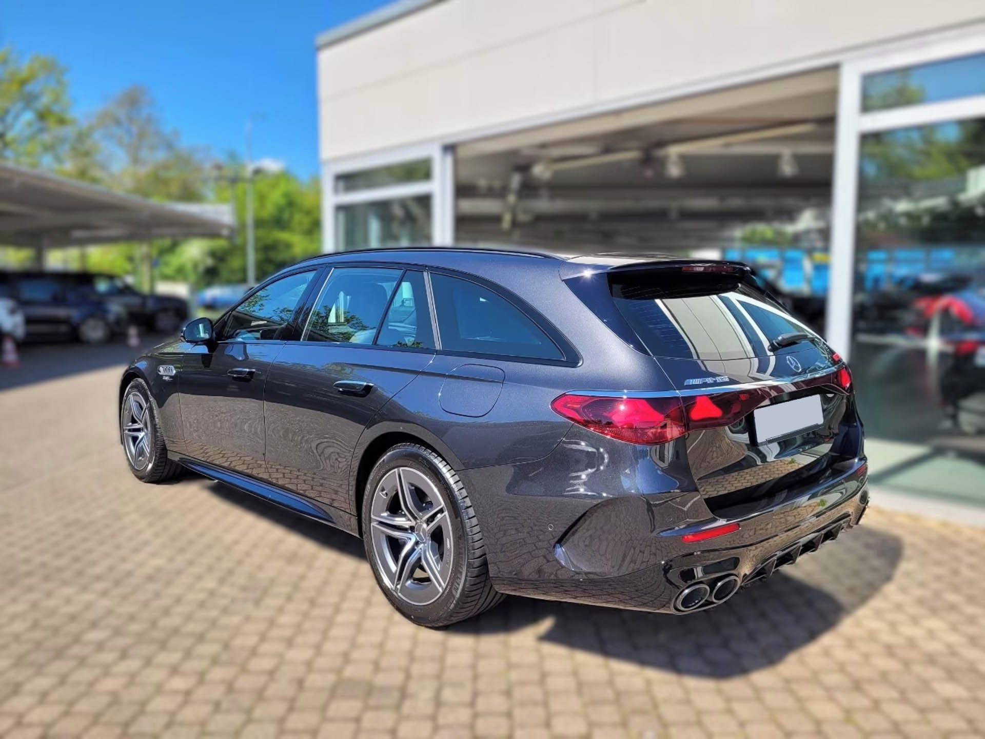 Mercedes-Benz Třídy E, 53 AMG Premium+ 4M+ Pano Venti - fotka 4