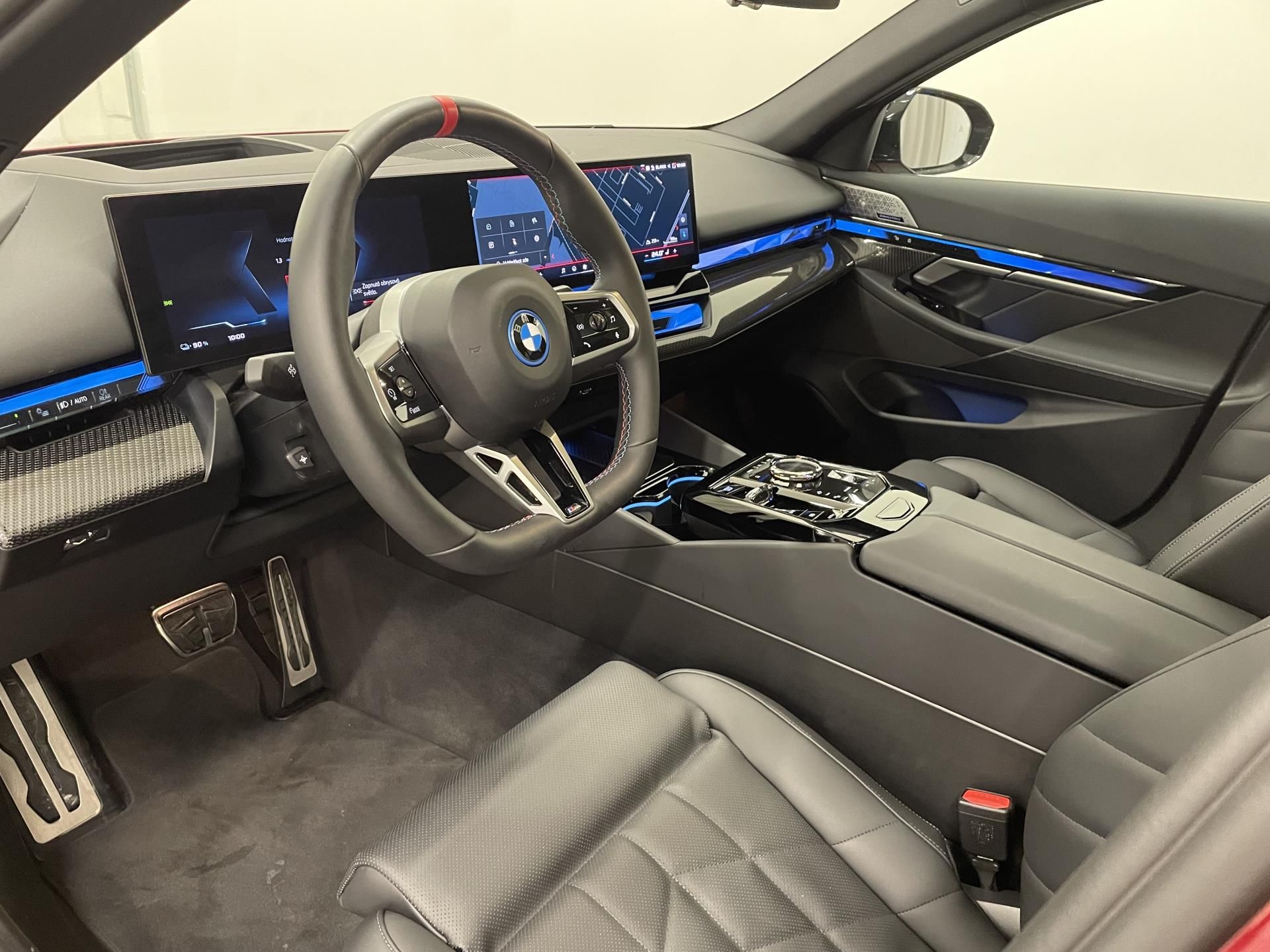 BMW i5, i5 xDriveM60 M PRO - fotka 6