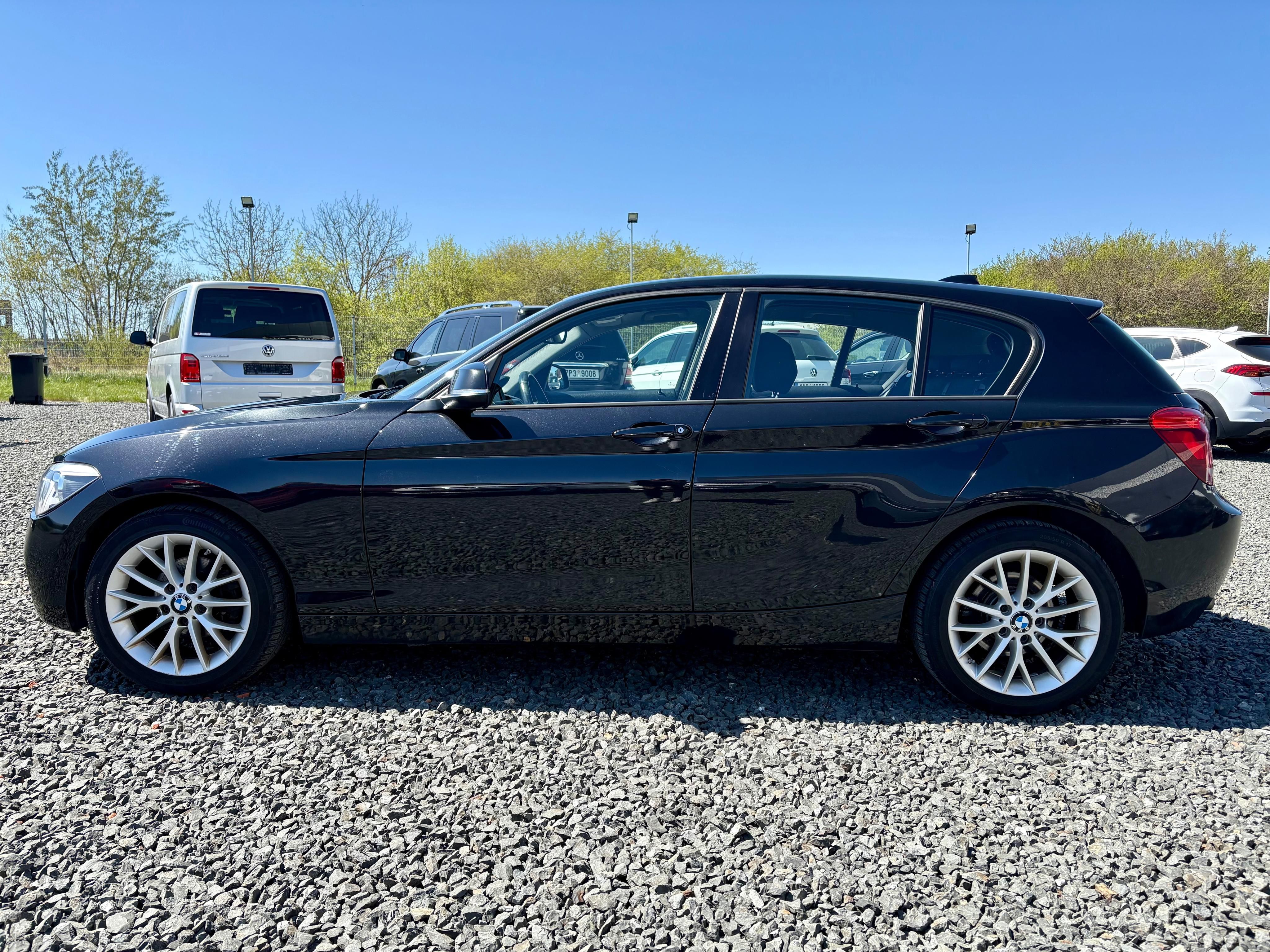 BMW Řada 1, 116i 100kw - fotka 5