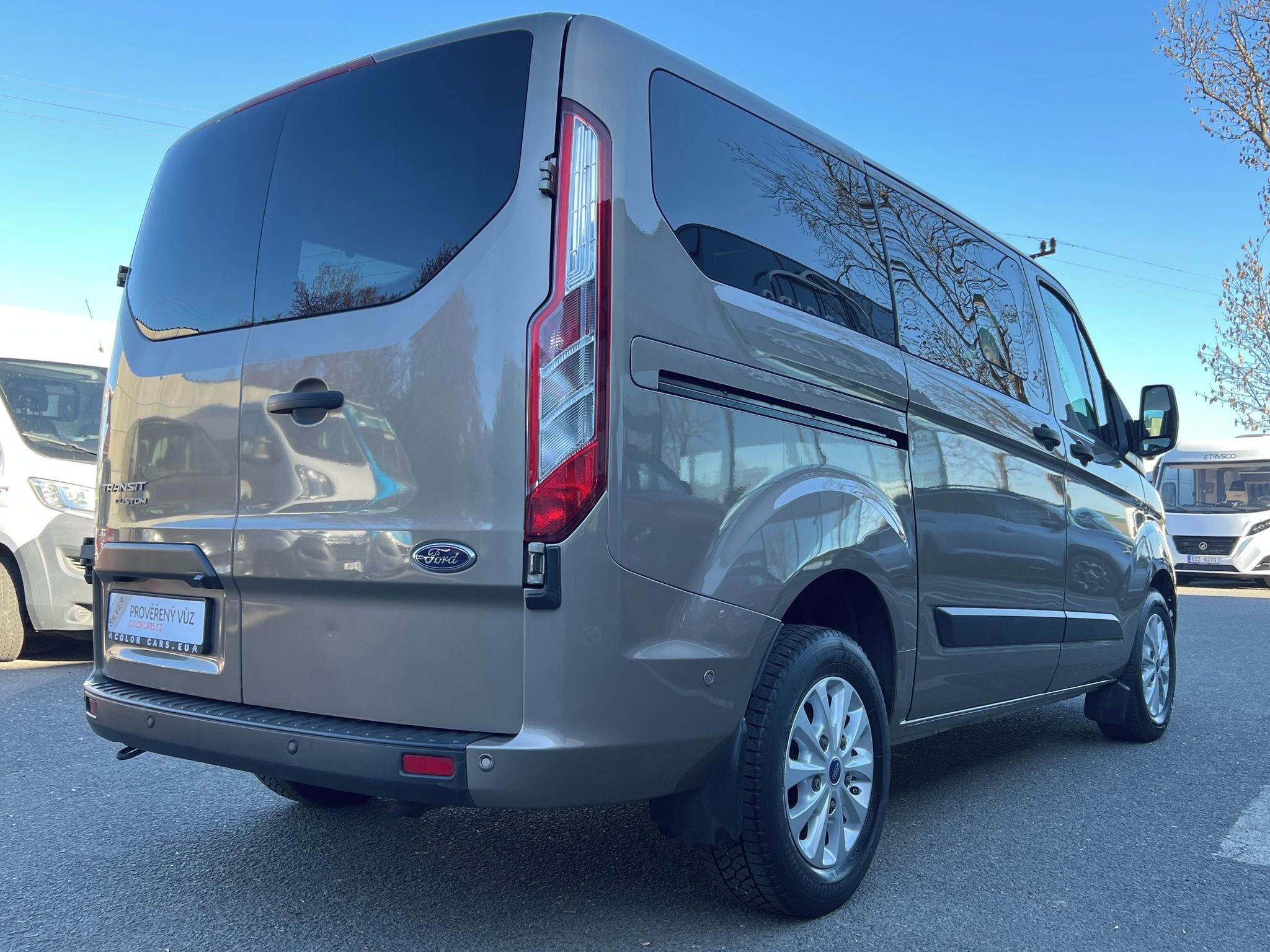Ford Transit Custom, 2.0 TDCi 131k SERVIS ZÁRUKA - fotka 5