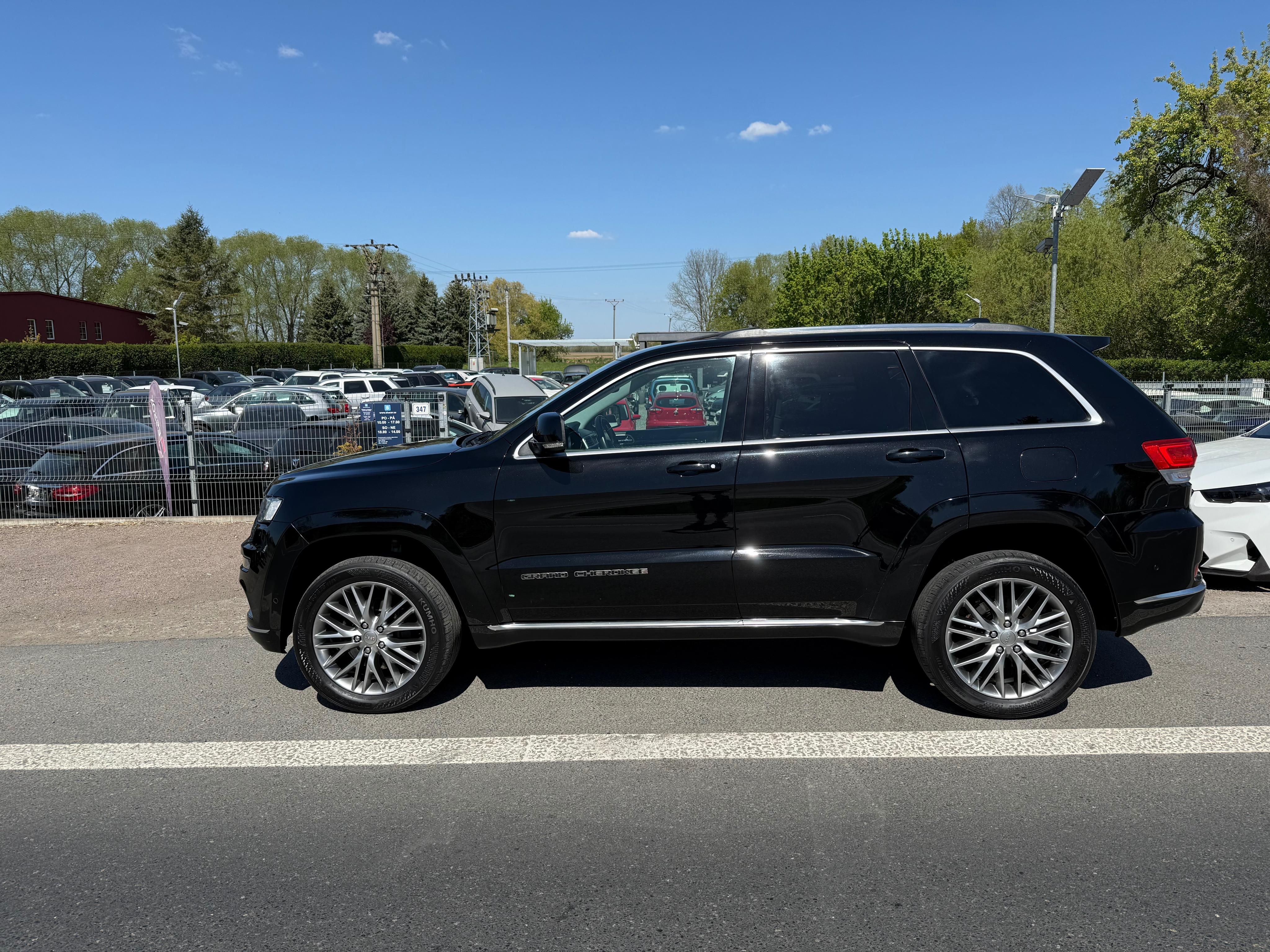 Jeep Grand Cherokee, 3.0CRDI V6 Summit - fotka 2
