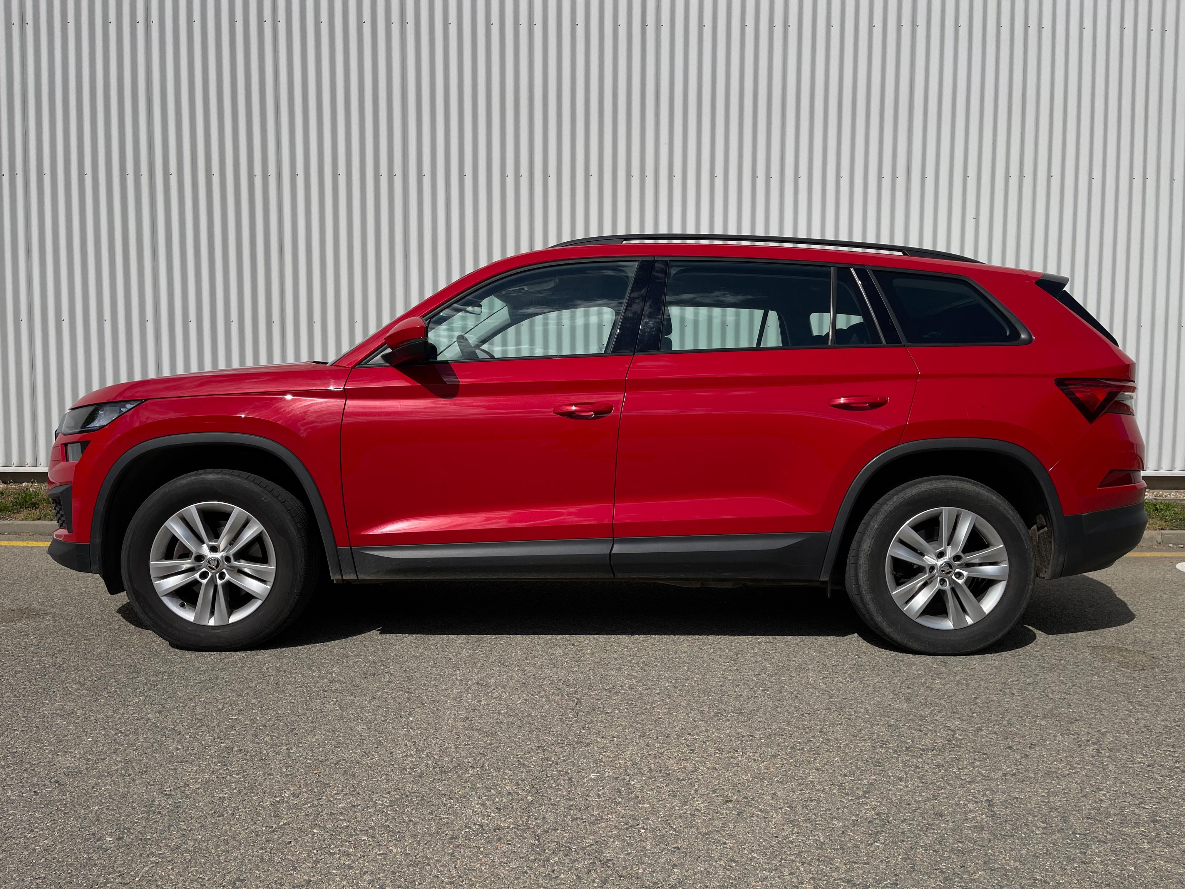Škoda Kodiaq, 110 kW, 4x4, po 1.vlastníkovi - fotka 2