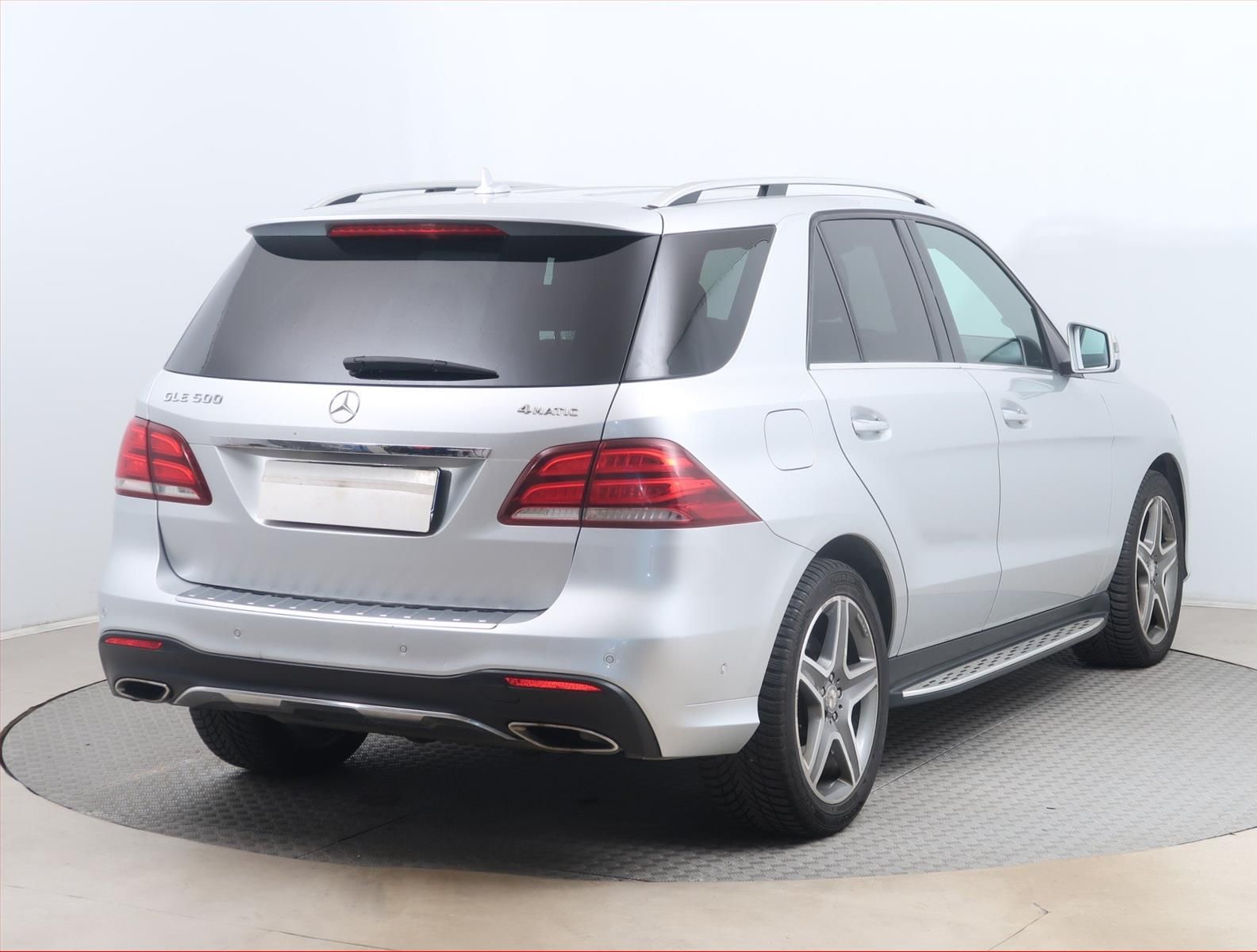 Mercedes-Benz GLE, 500, 4X4, Automat, Kůže - fotka 5