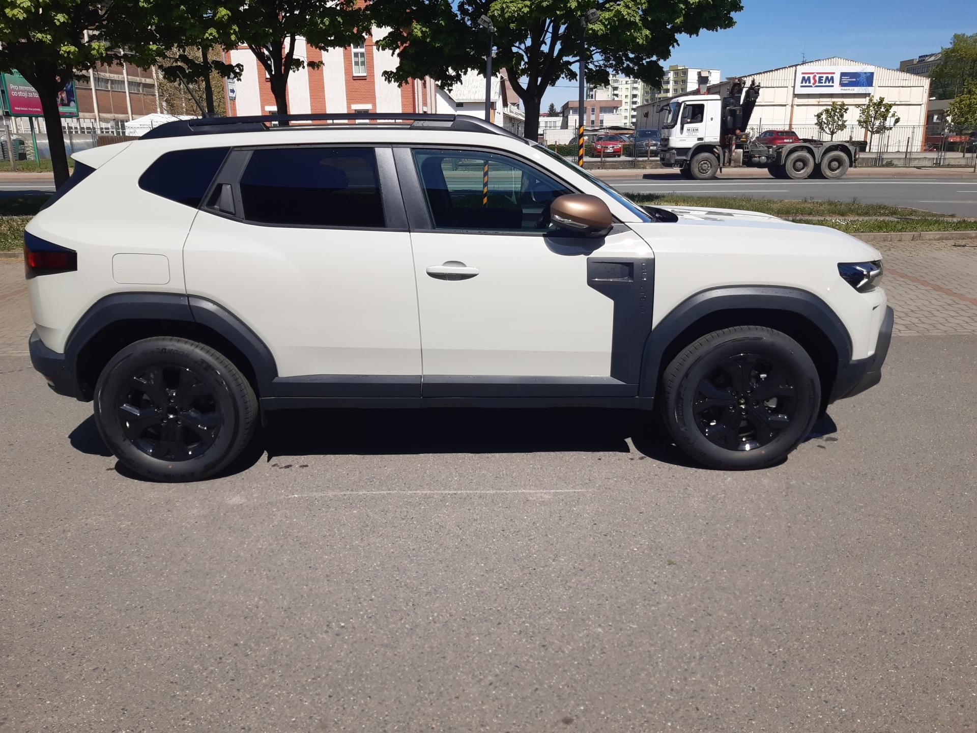 Dacia Duster, Extreme hybrid 1,8 155k - fotka 3