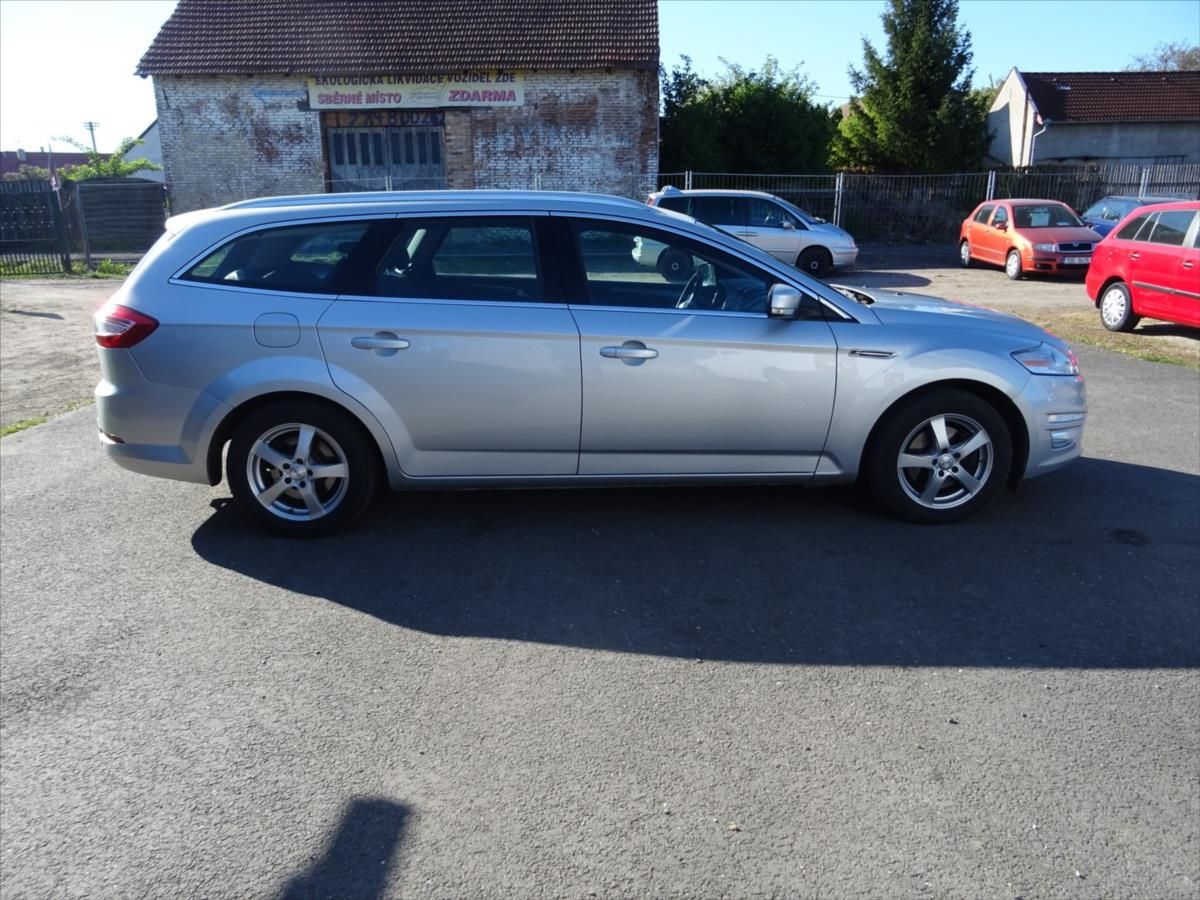 Ford Mondeo, 2,0 TDI 103 kW - fotka 3