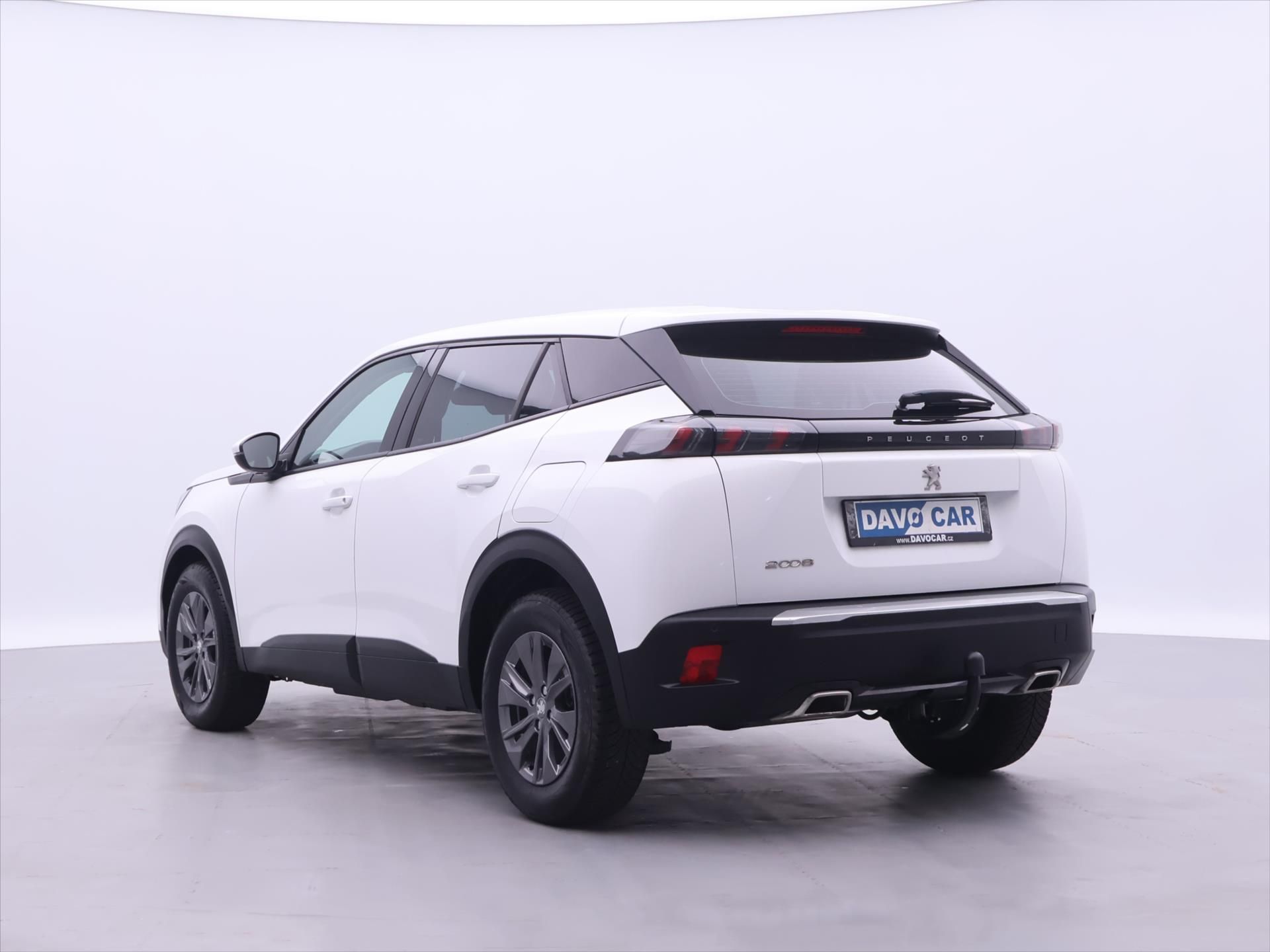 Peugeot 2008, 1.2 PT 96kW CZ Active 1.Maj - fotka 5