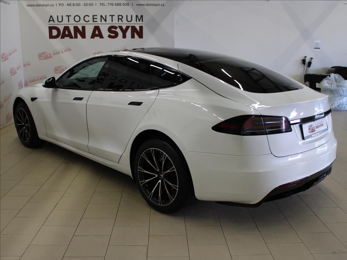 Tesla Model S, Long Range ZÁNOVNÍ! - fotka 6
