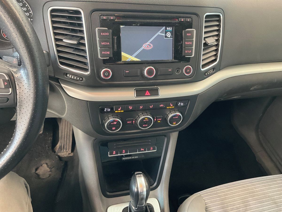 Seat Alhambra, 2.0 Tdi DSG 103KW 7-MÍST TOP - fotka 4